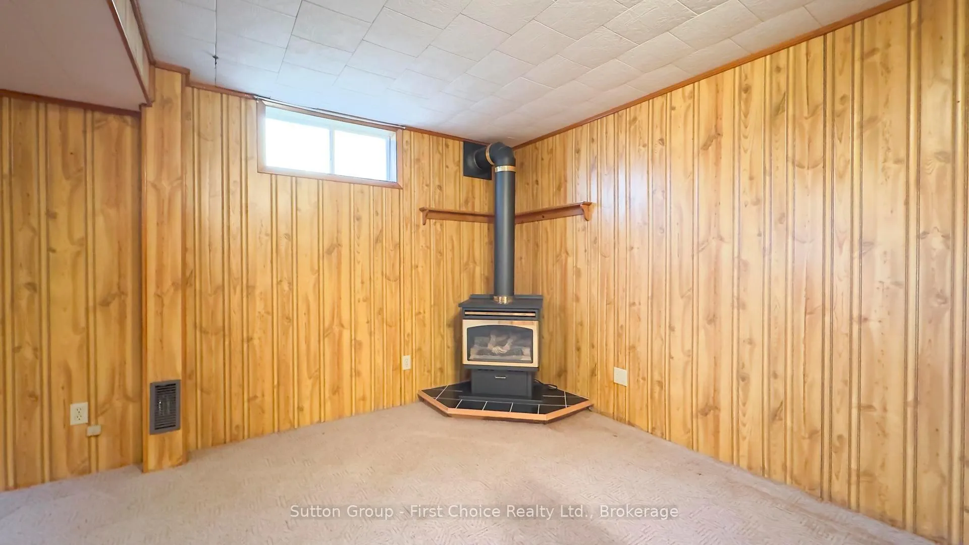 Photo 35 of 8 Dunsford Crescent, St. Marys — HOMEH
