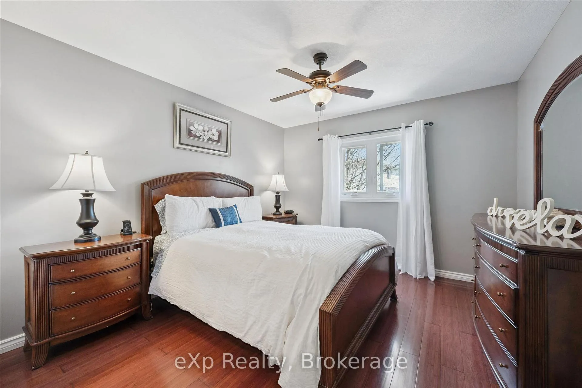 Photo 14 of 4 Peartree Crescent, Guelph, Willow West/Sugarbush/West Acres — HOMEH