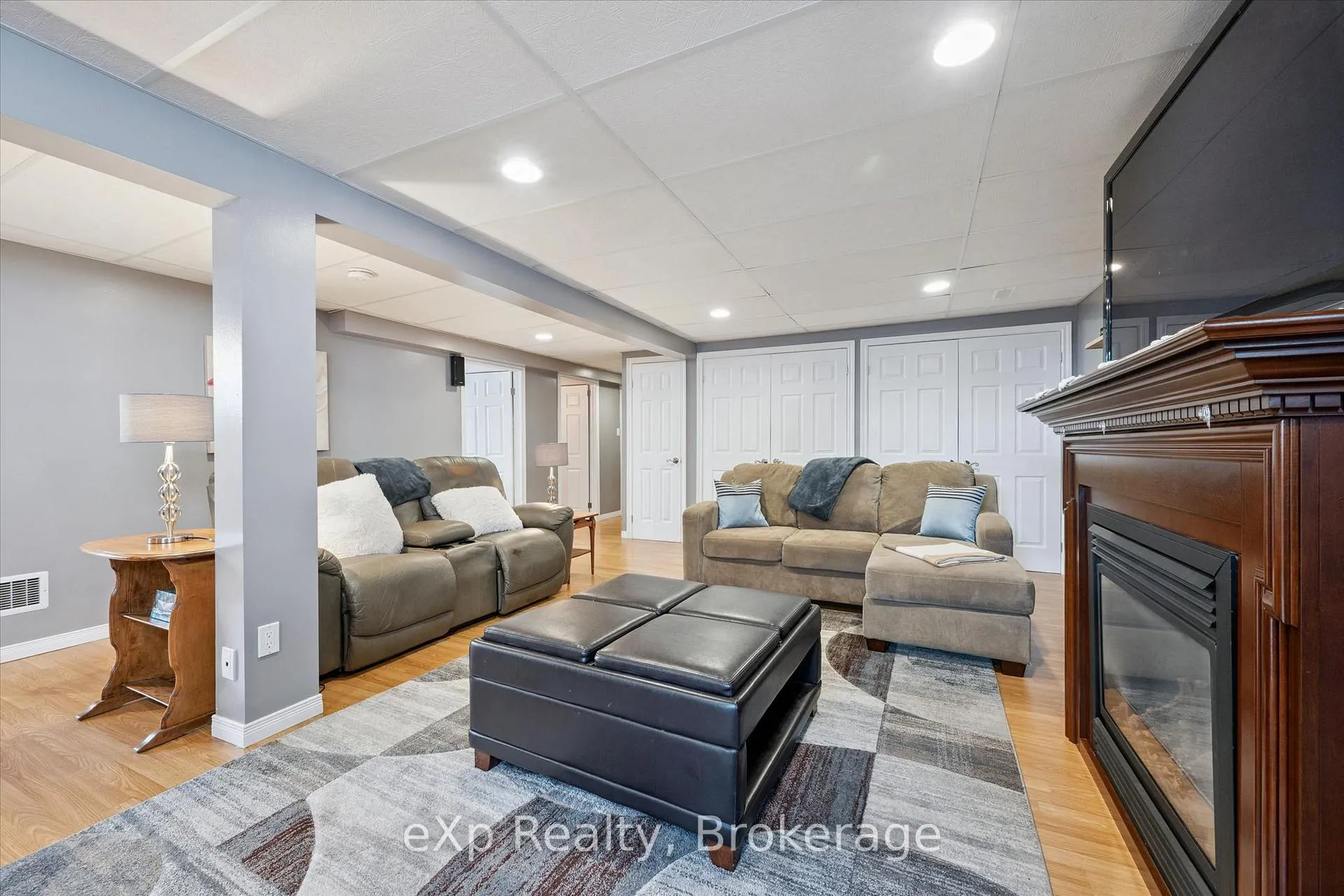 Photo 21 of 4 Peartree Crescent, Guelph, Willow West/Sugarbush/West Acres — HOMEH