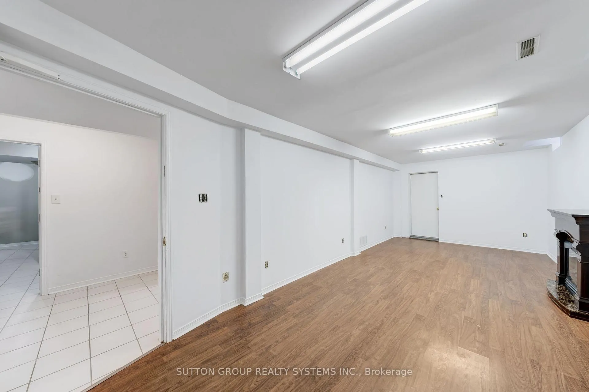 Photo 18 of Unit Lower, 56 Ballard Crescent, Newmarket, Armitage — HOMEH