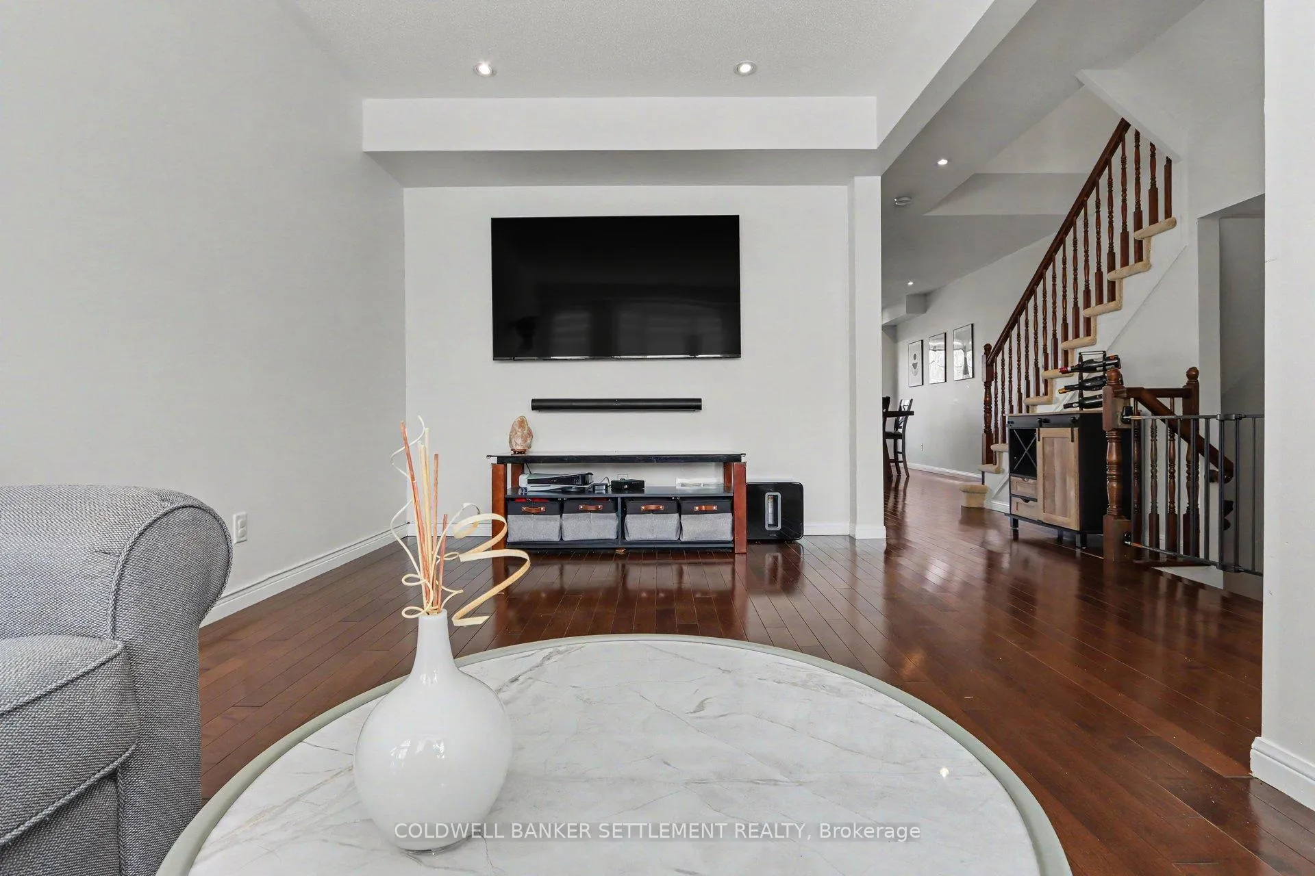 Photo 9 of 144 Battersea Crescent, Ottawa, Kanata - Kanata Lakes/Heritage Hills — HOMEH
