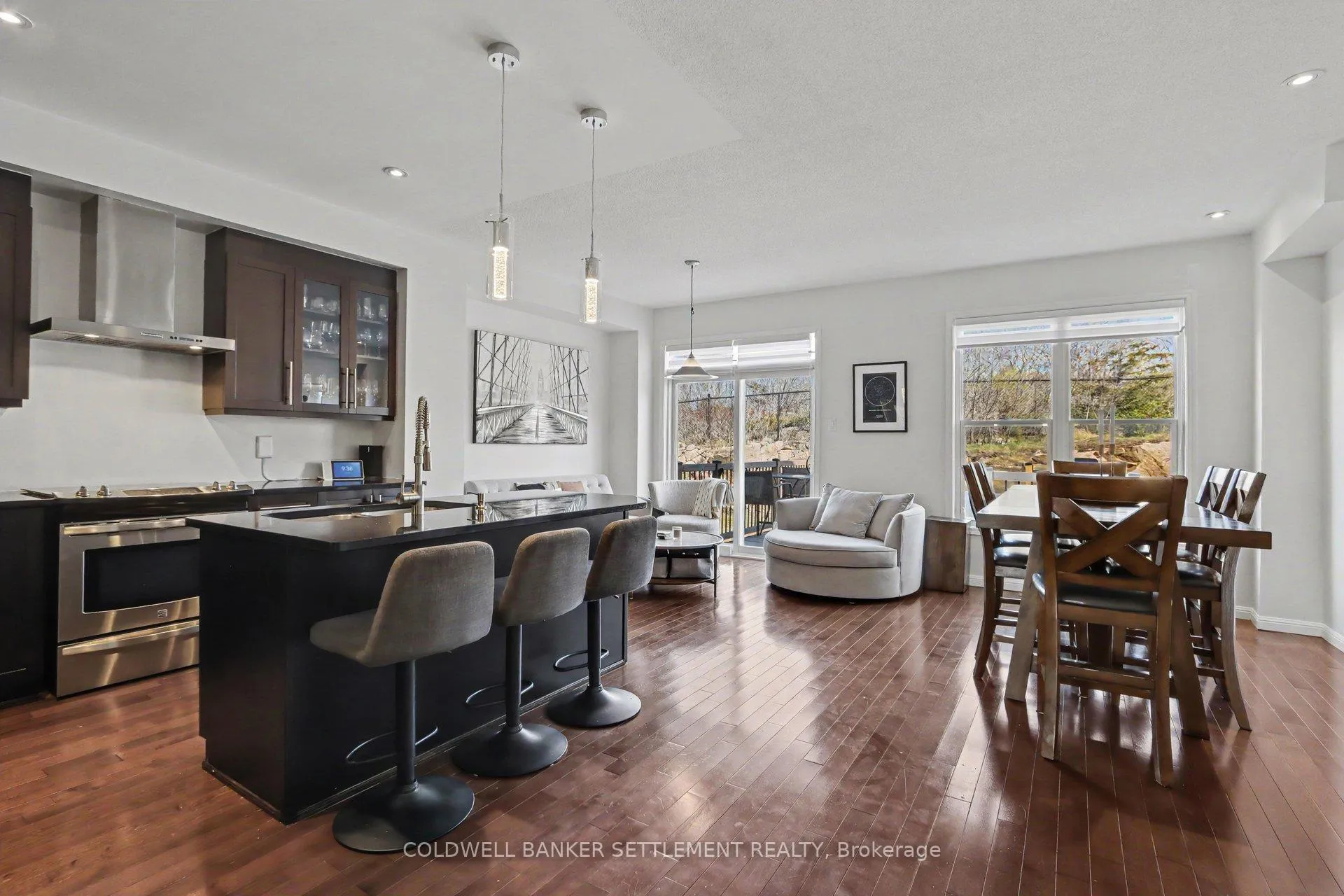 Photo 11 of 144 Battersea Crescent, Ottawa, Kanata - Kanata Lakes/Heritage Hills — HOMEH