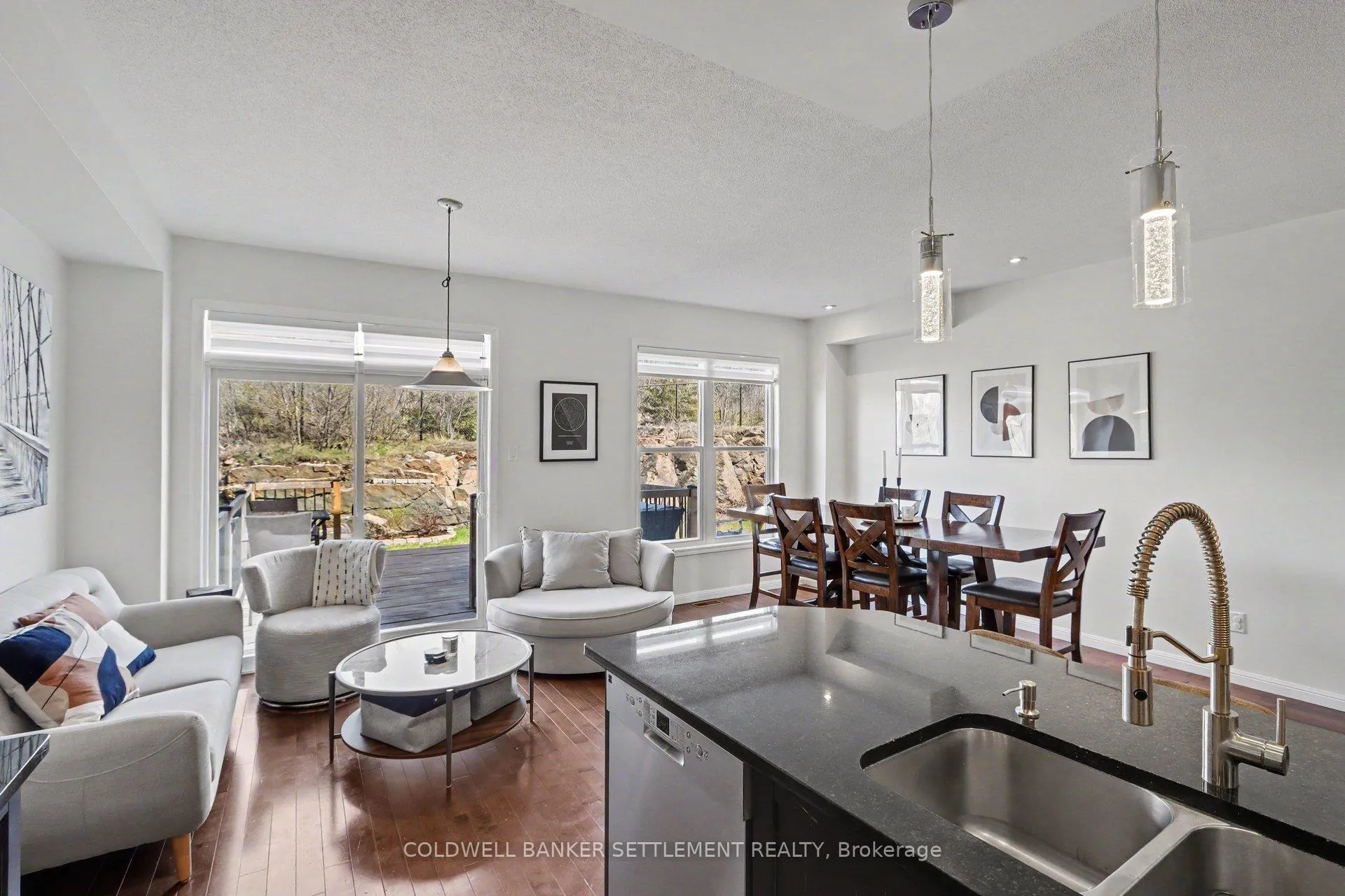 Photo 14 of 144 Battersea Crescent, Ottawa, Kanata - Kanata Lakes/Heritage Hills — HOMEH