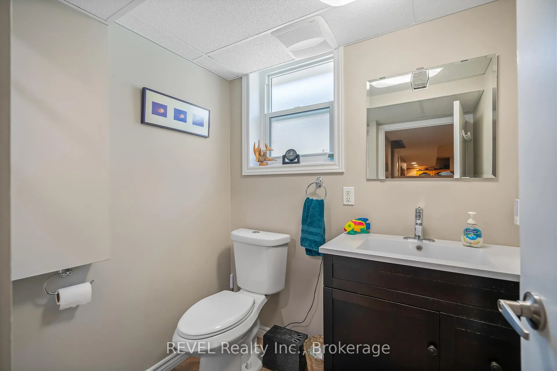 Photo 15 of 9 Fitzroy Lane, St. Catharines, Bunting/Linwell — HOMEH