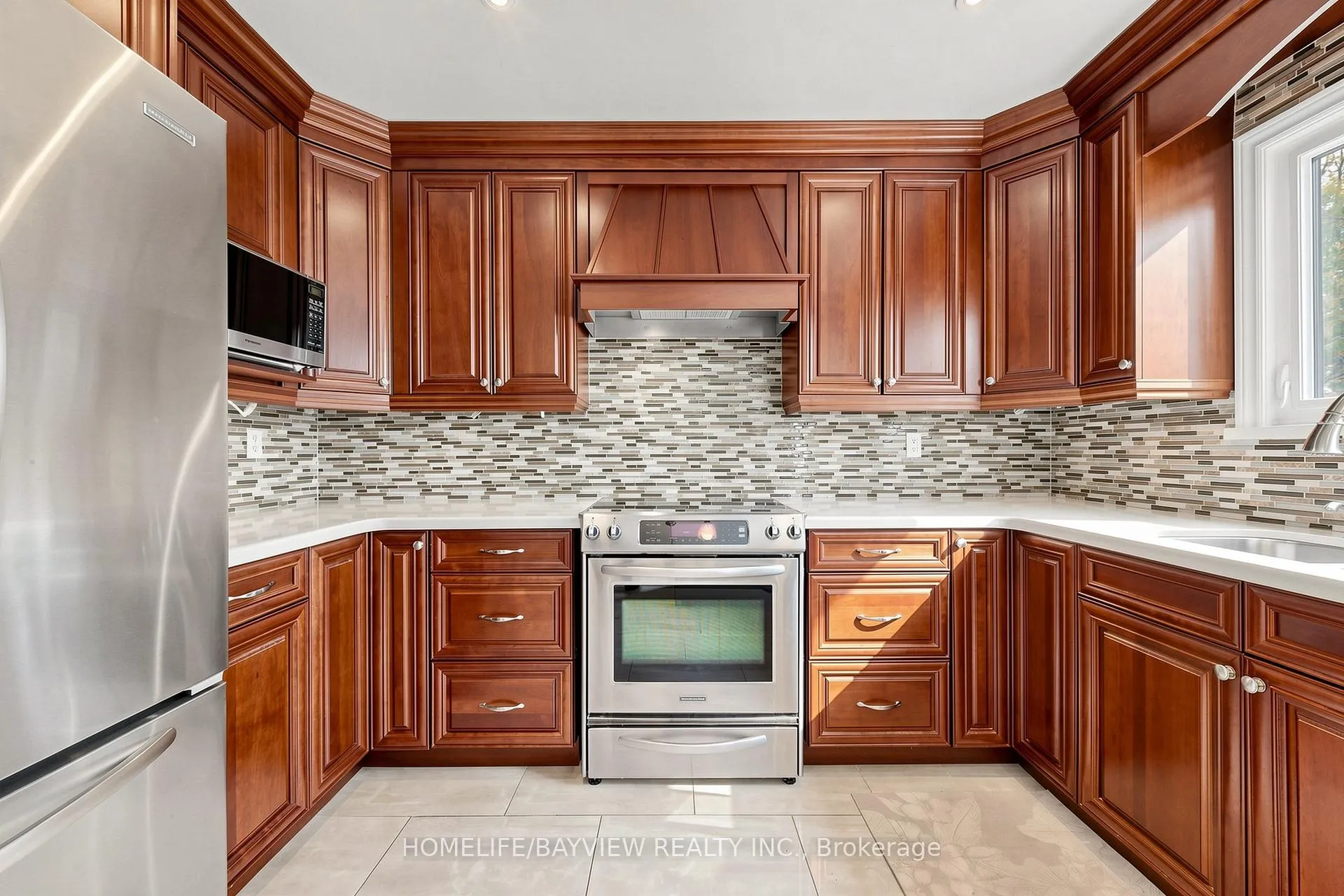 Photo 10 of 6 Epping Court, Markham, Milliken Mills West — HOMEH