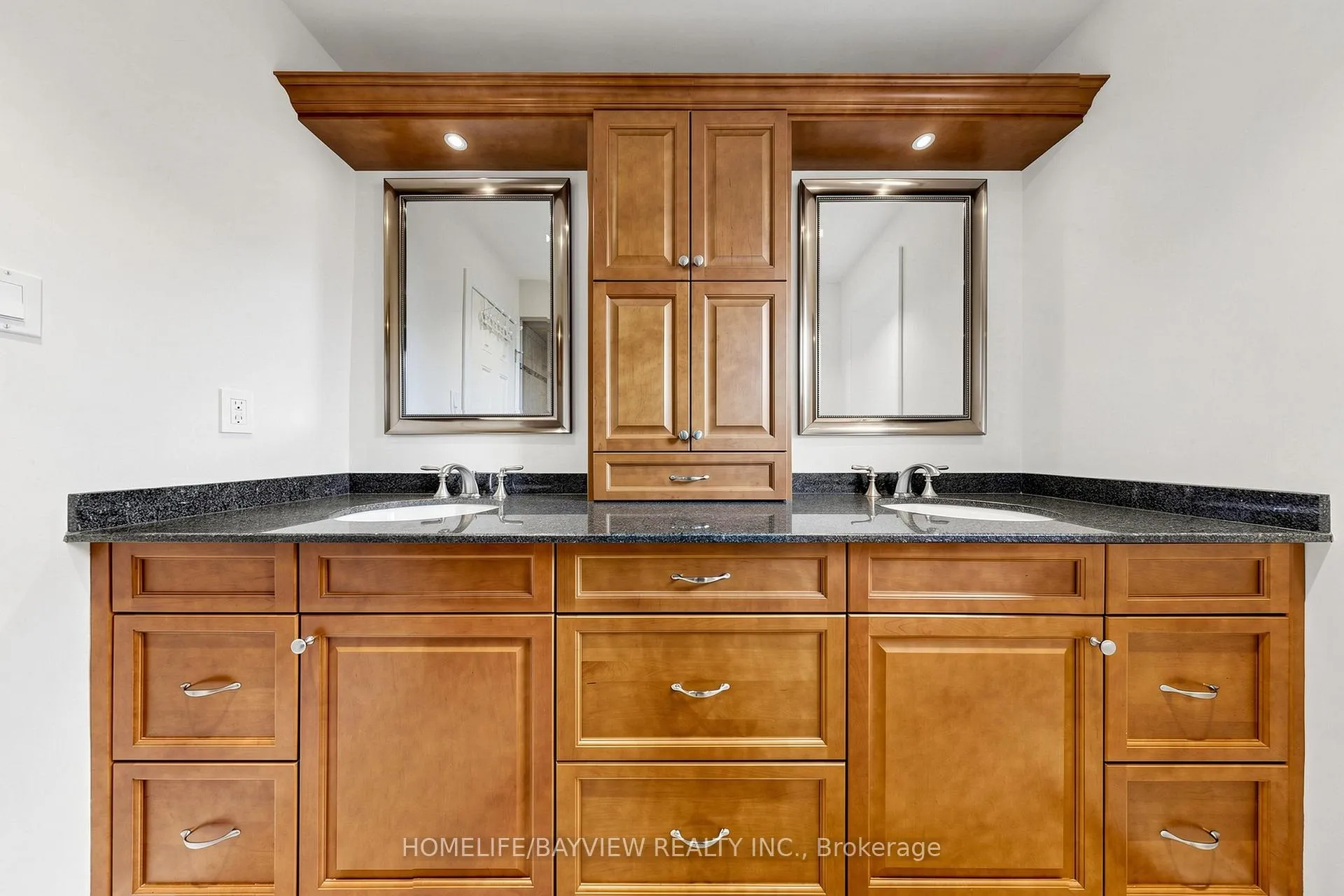 Photo 21 of 6 Epping Court, Markham, Milliken Mills West — HOMEH