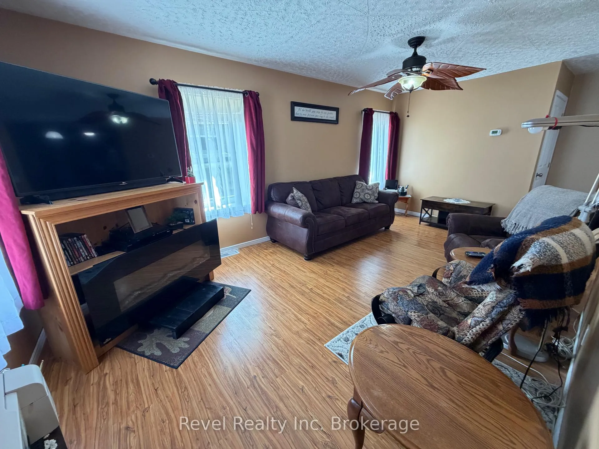 Photo 19 of 348 Poplar Street, Mattawa — HOMEH