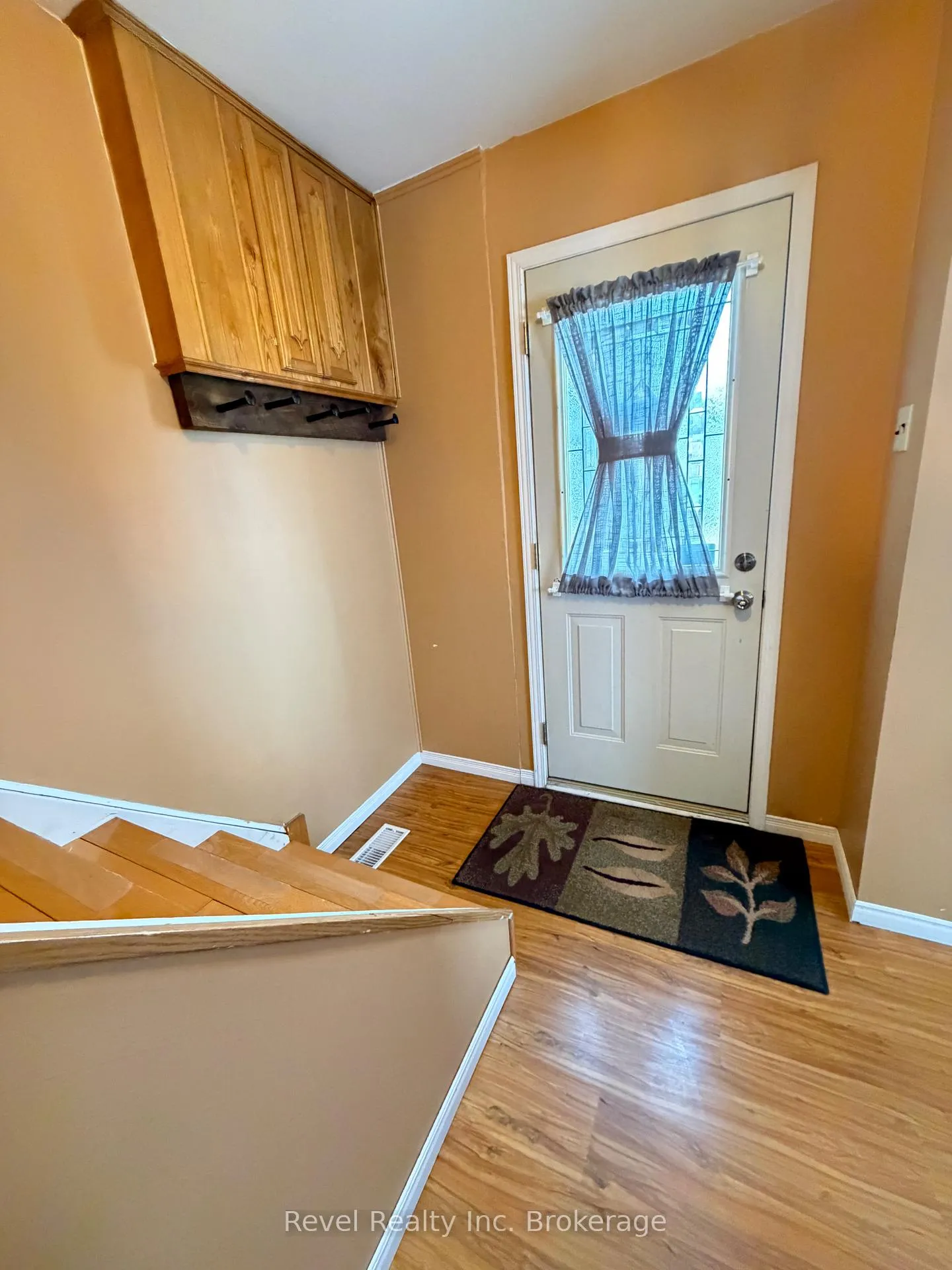 Photo 21 of 348 Poplar Street, Mattawa — HOMEH