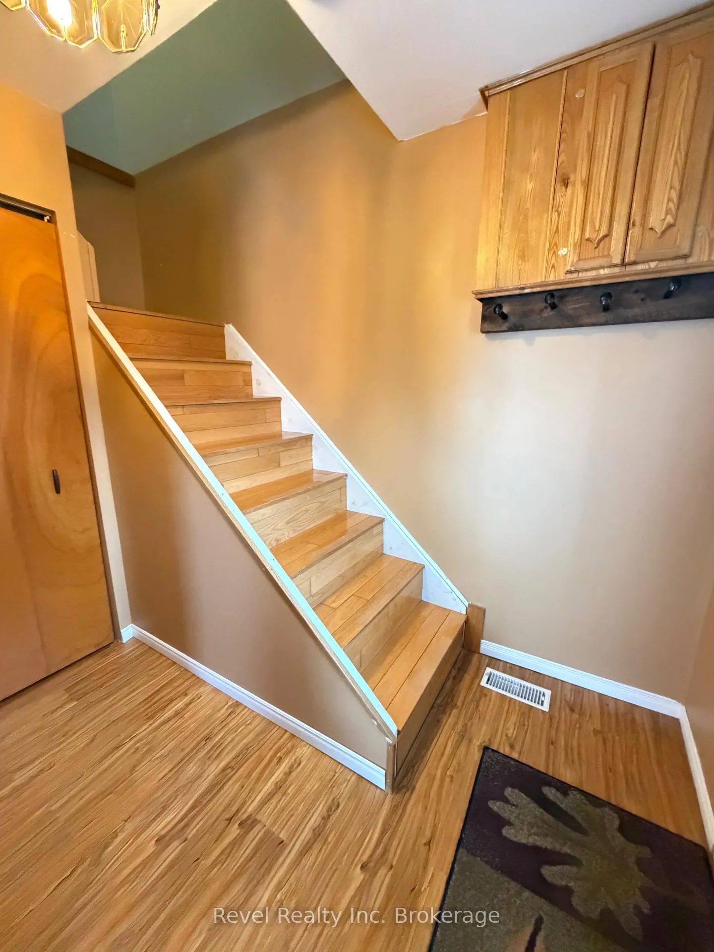 Photo 23 of 348 Poplar Street, Mattawa — HOMEH