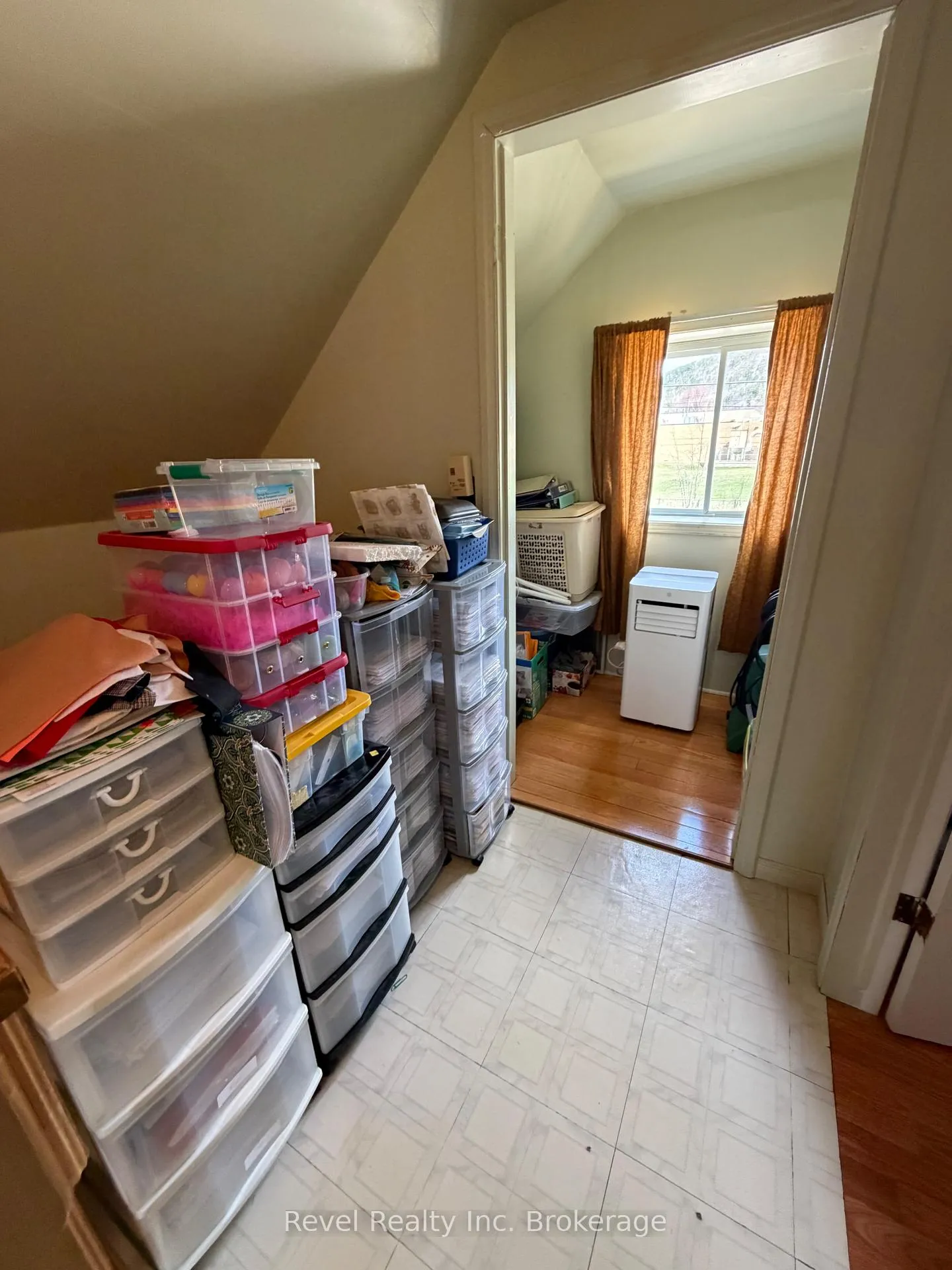 Photo 25 of 348 Poplar Street, Mattawa — HOMEH