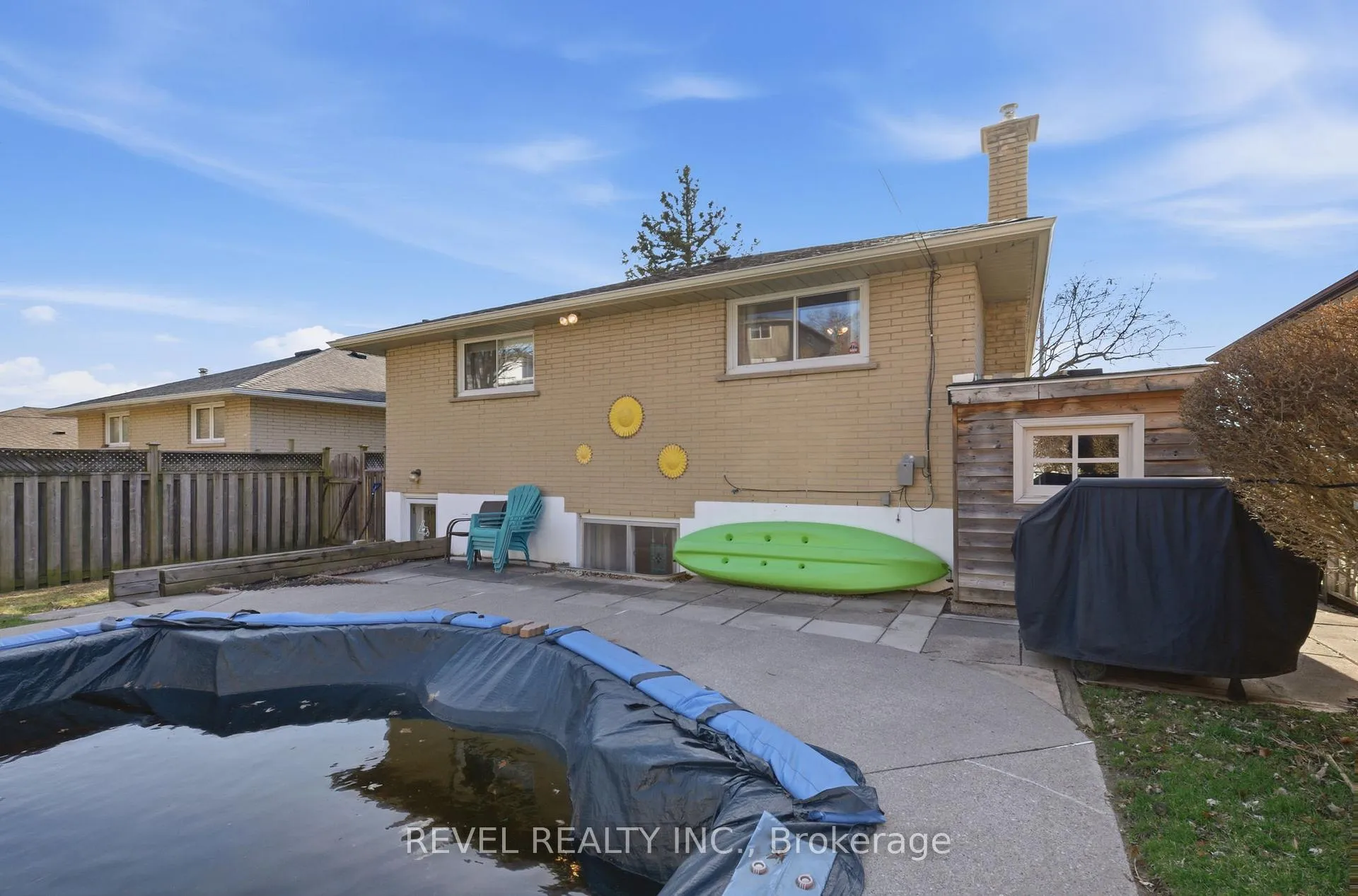 Photo 26 of 83 Keewatin Street S, Oshawa, Donevan — HOMEH