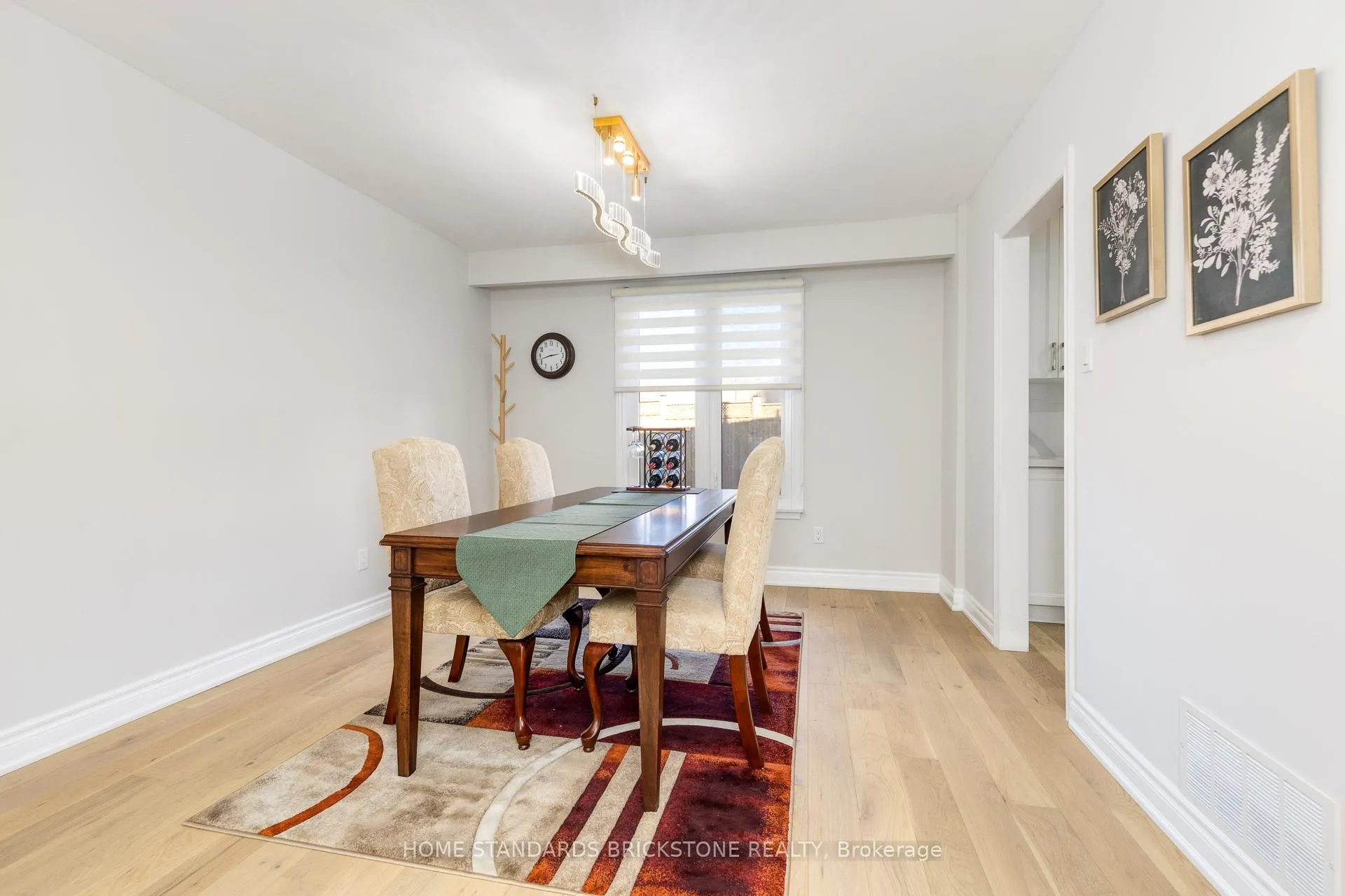 Photo 6 of 25 Hester Court, Markham, Royal Orchard — HOMEH