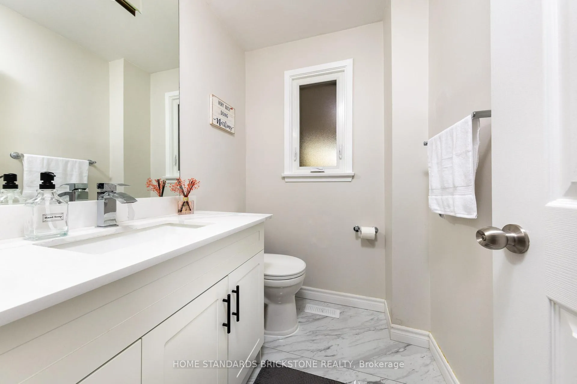 Photo 14 of 25 Hester Court, Markham, Royal Orchard — HOMEH