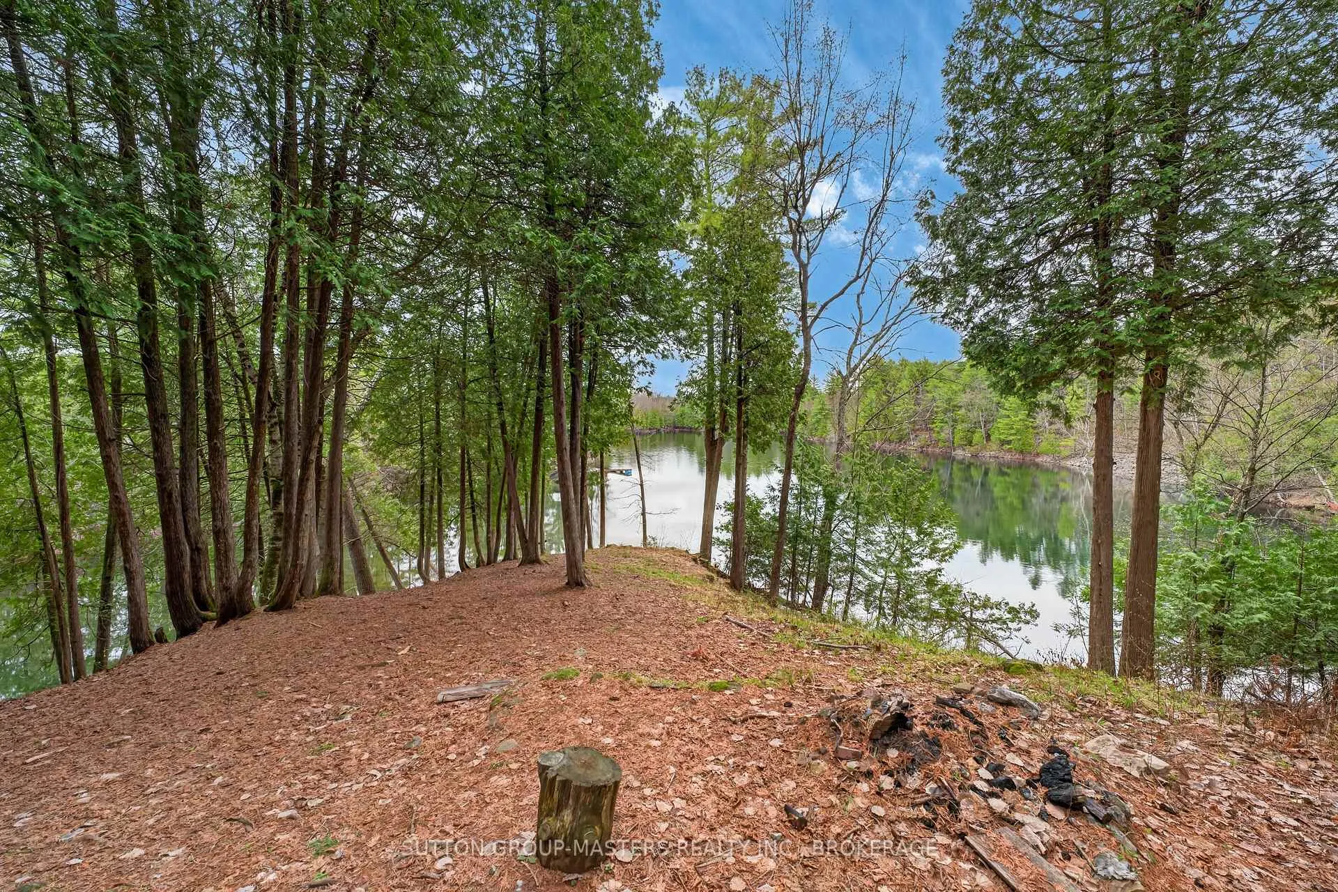 Photo 12 of 1131 Willy's Lane, Frontenac, Frontenac South — HOMEH