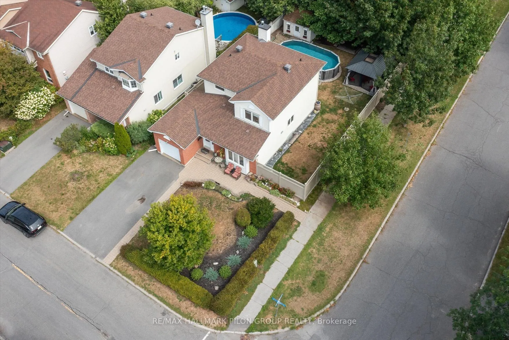 Photo 26 of 6093 Des Treflieres Gardens, Ottawa, Chapel Hill — HOMEH