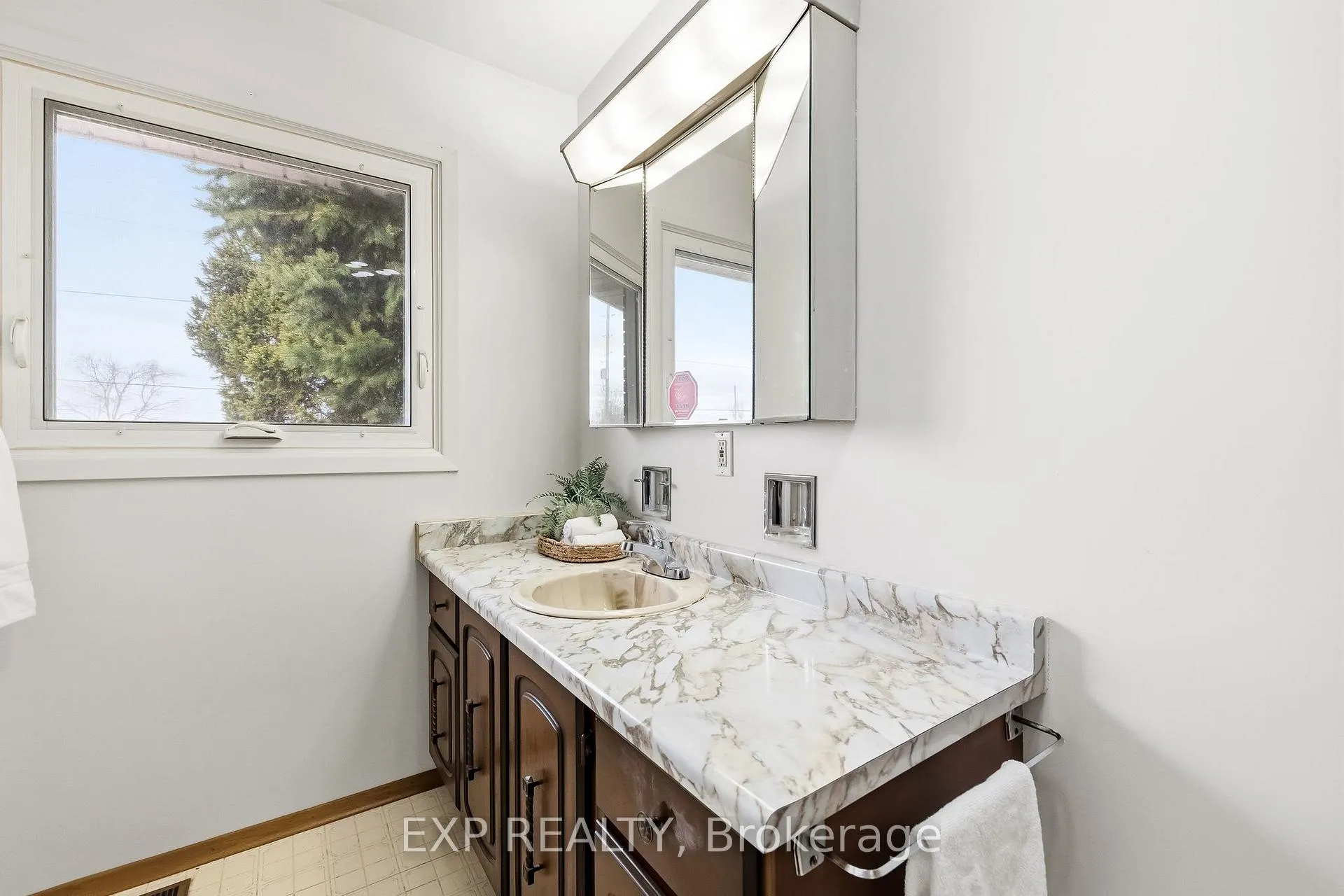 Photo 22 of 7411 County Rd 2, Hamilton Township, Rural Hamilton — HOMEH