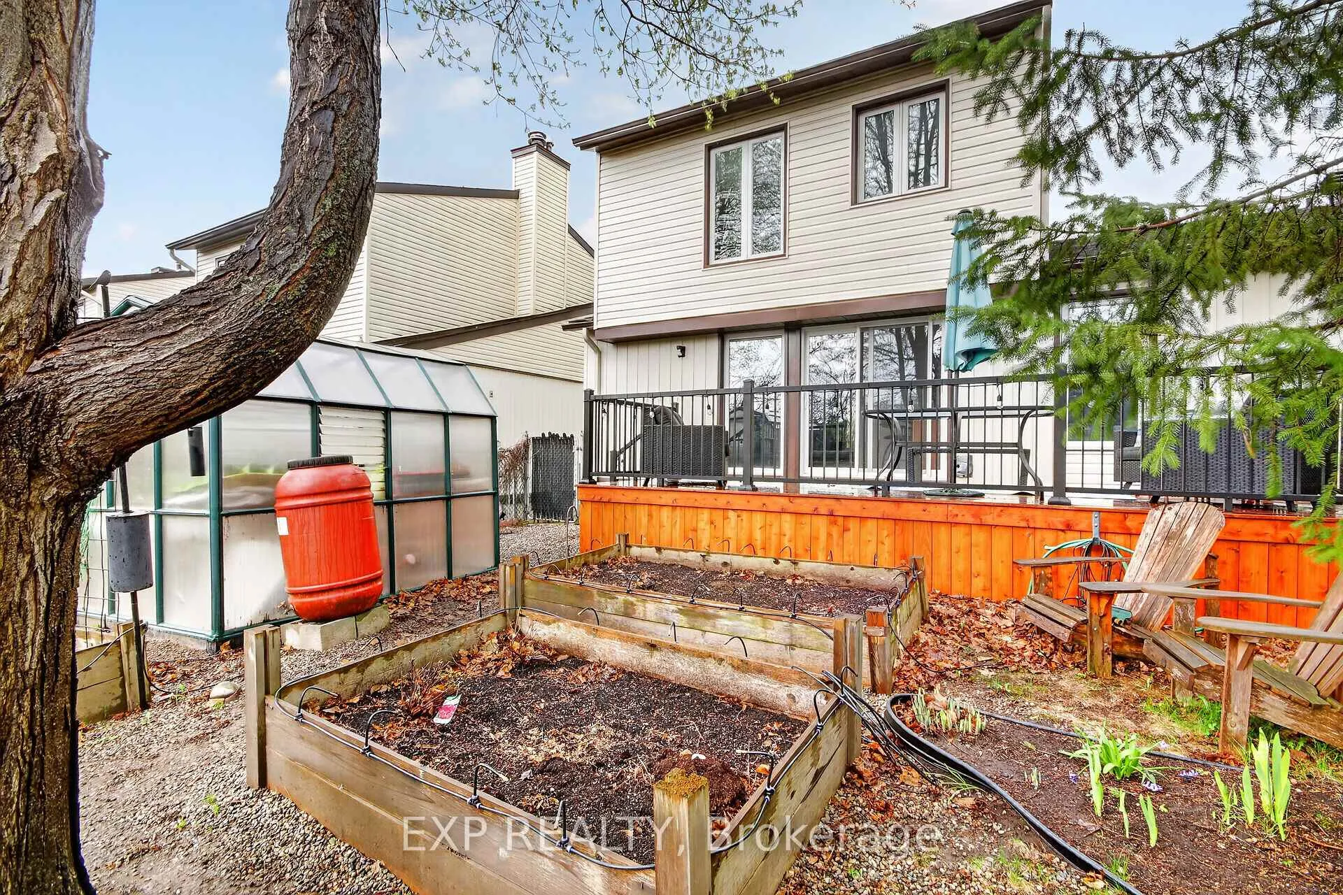 Photo 35 of 152 Burnetts Gr Circle, Ottawa, Barrhaven - Pheasant Run — HOMEH