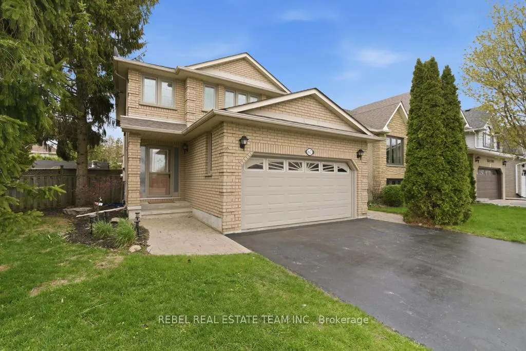 Photo 2 of 67 Avondale Drive, Clarington, Courtice — HOMEH