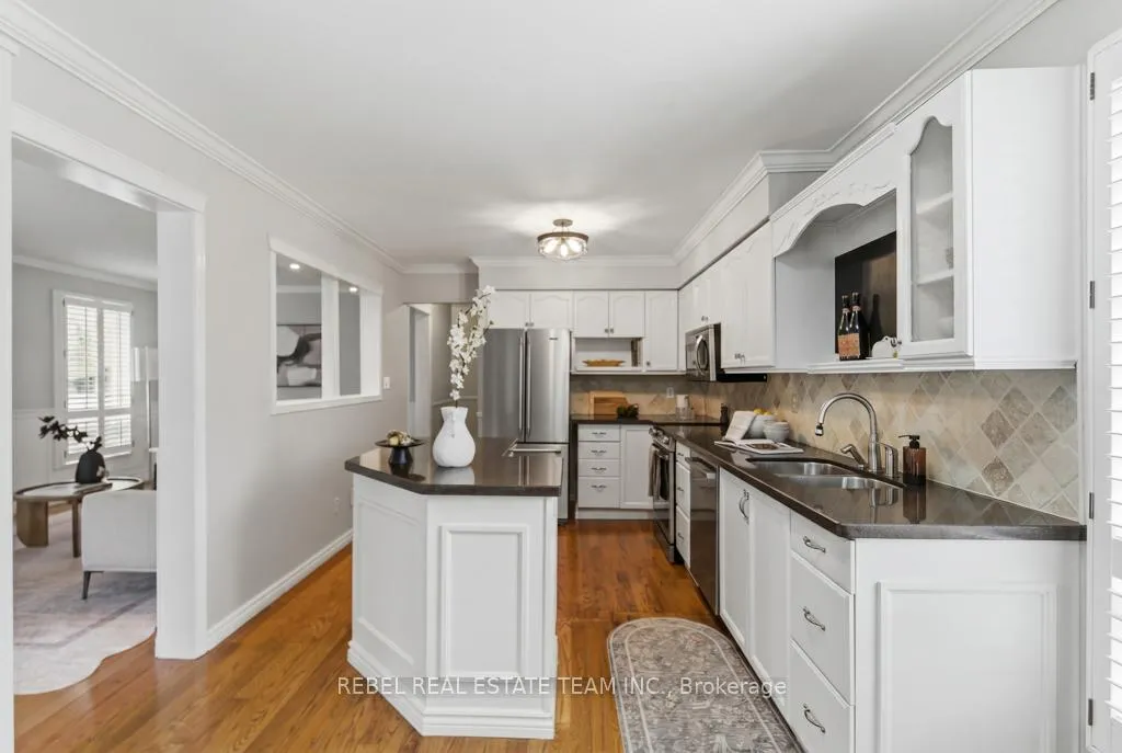 Photo 13 of 67 Avondale Drive, Clarington, Courtice — HOMEH