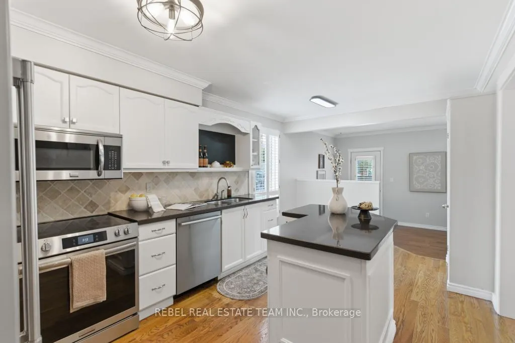 Photo 15 of 67 Avondale Drive, Clarington, Courtice — HOMEH