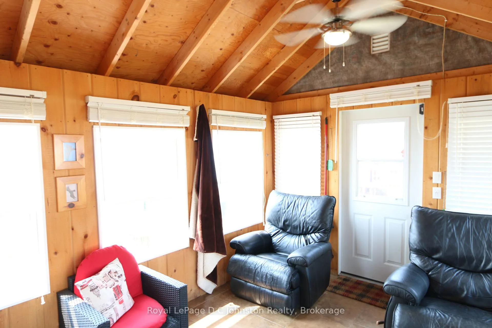 Photo 33 of 337 Bruce Road #13, First Nations — HOMEH