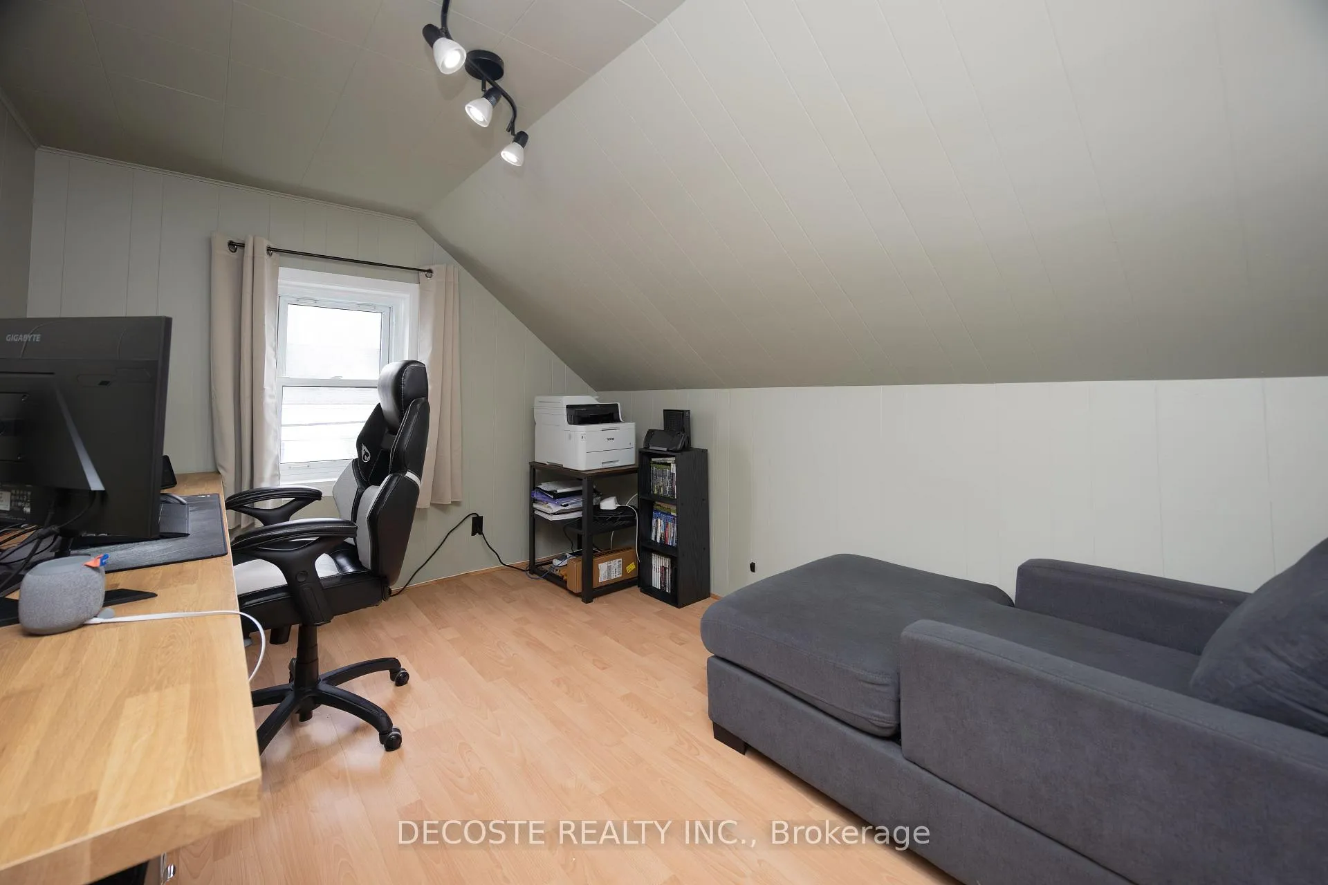Photo 15 of 30 Harrison Street, North Glengarry, Alexandria — HOMEH