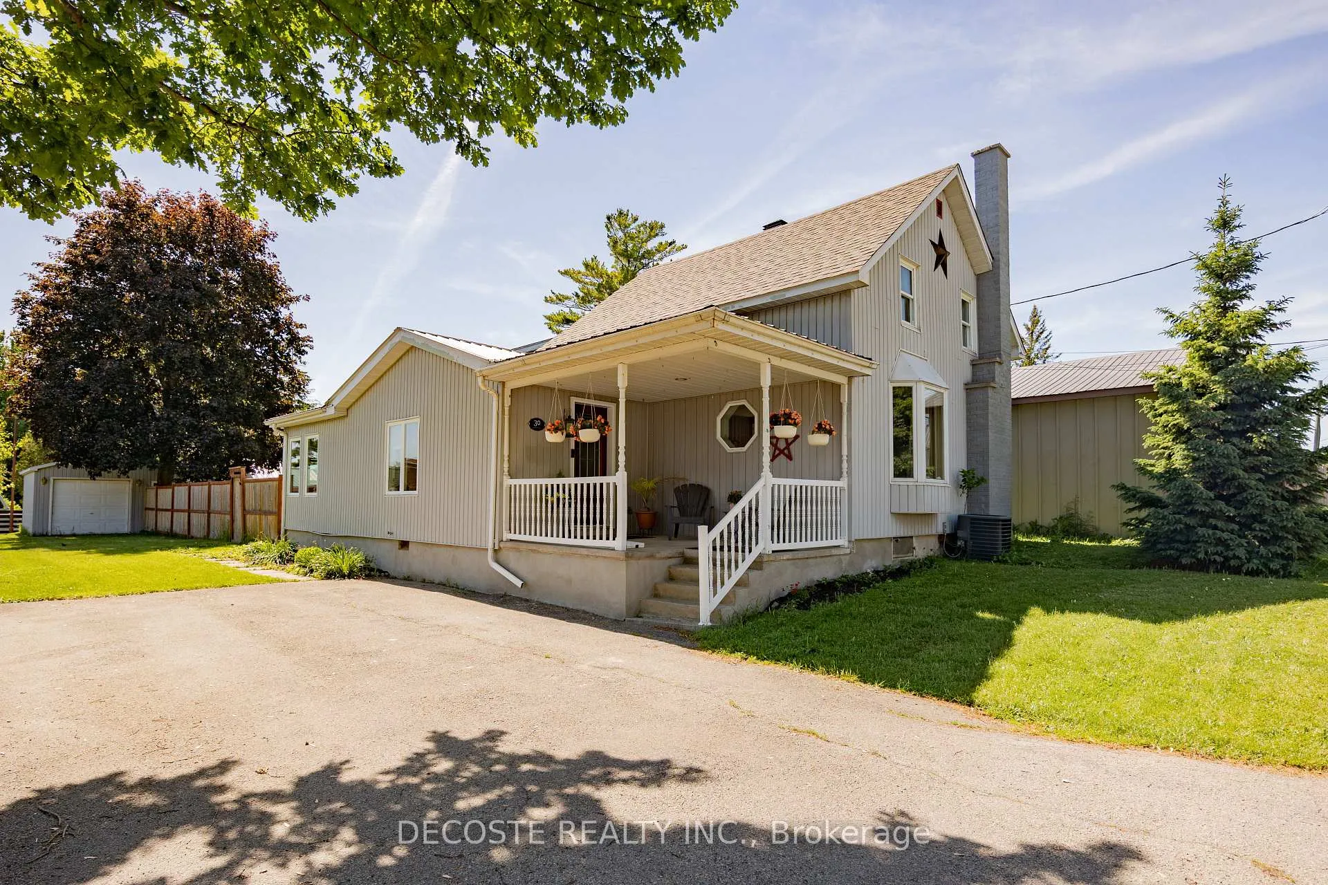 Photo 34 of 30 Harrison Street, North Glengarry, Alexandria — HOMEH
