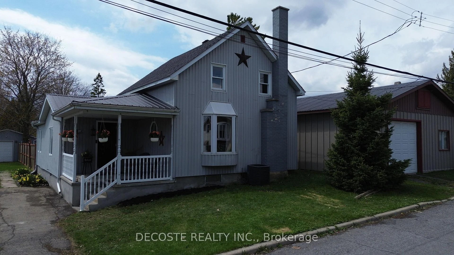 Photo 43 of 30 Harrison Street, North Glengarry, Alexandria — HOMEH
