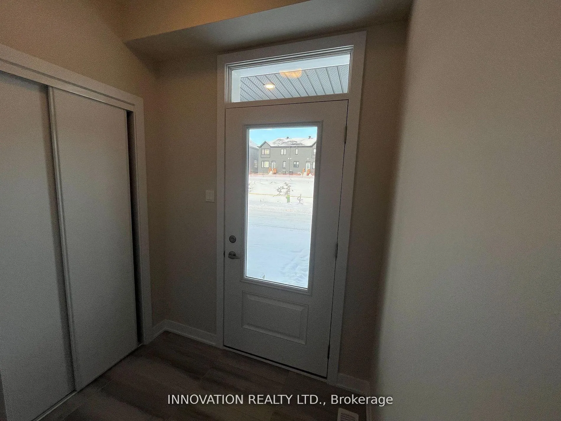 Photo 2 of 538 Promontory Place, Ottawa, Barrhaven - Half Moon Bay — HOMEH