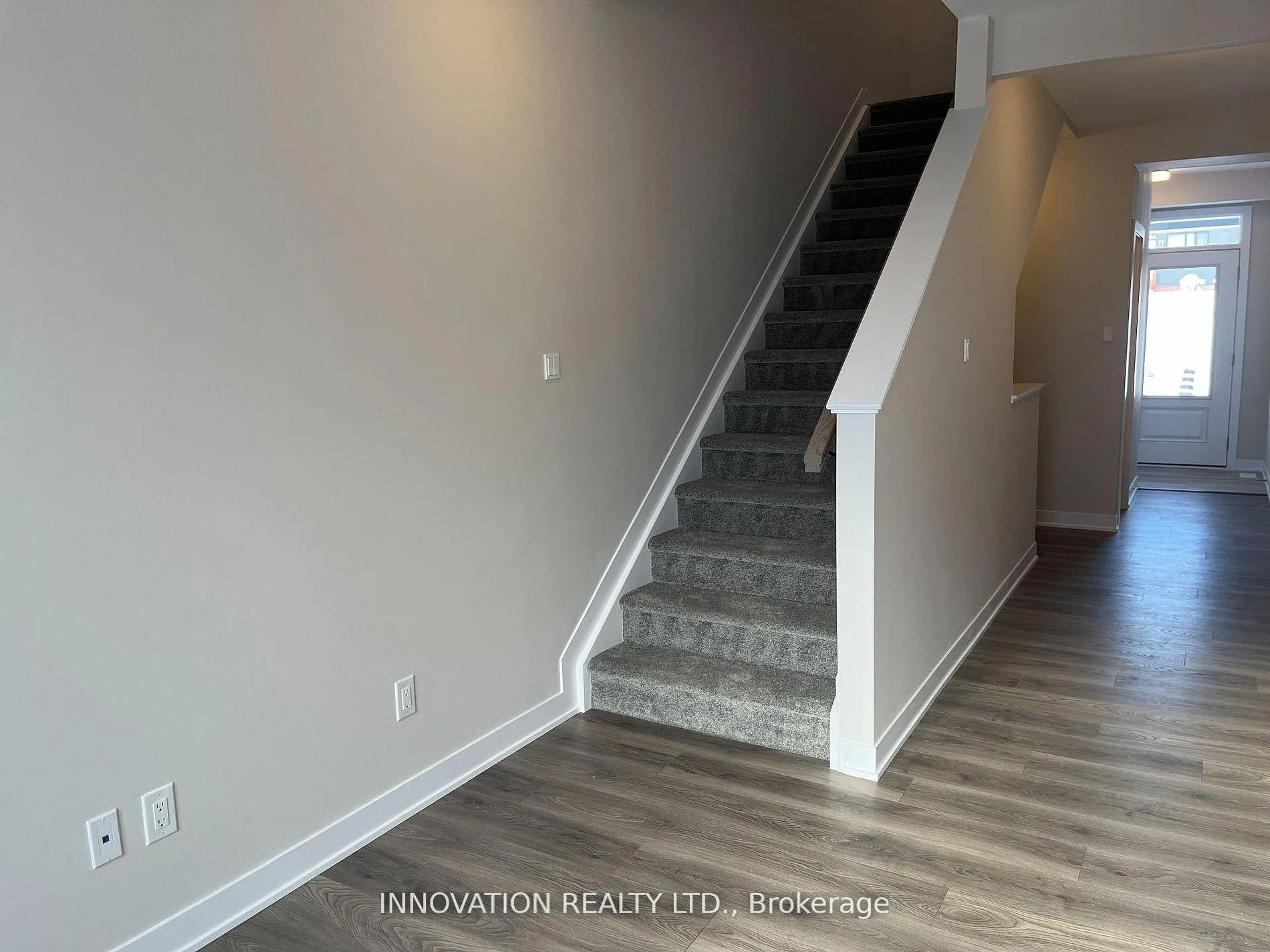 Photo 11 of 538 Promontory Place, Ottawa, Barrhaven - Half Moon Bay — HOMEH