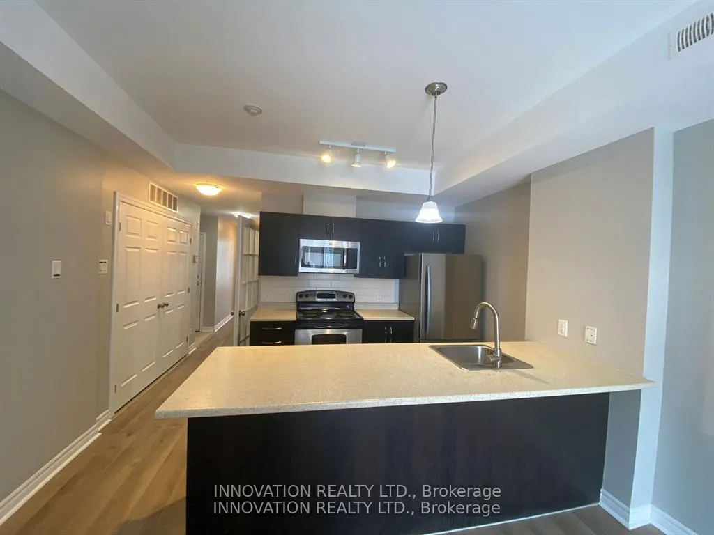 Photo 19 of Unit C, 857 Blackcomb Private, Ottawa, Elmvale Acres — HOMEH