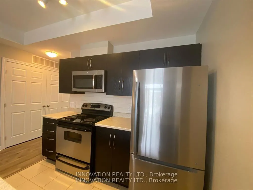 Photo 22 of Unit C, 857 Blackcomb Private, Ottawa, Elmvale Acres — HOMEH