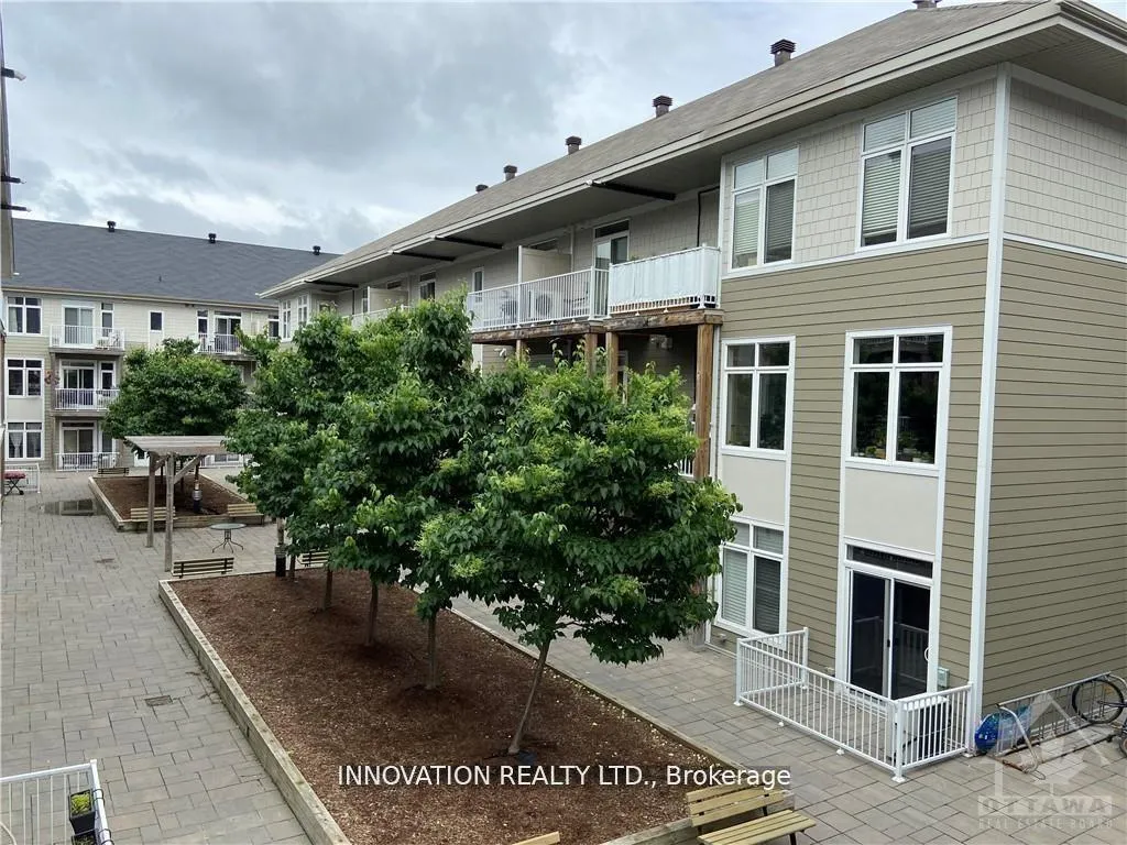 Photo 28 of Unit C, 857 Blackcomb Private, Ottawa, Elmvale Acres — HOMEH
