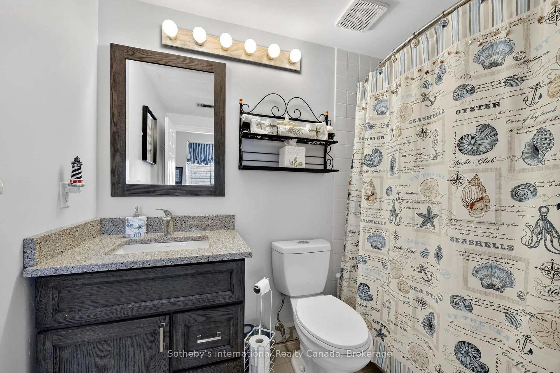 Photo 20 of 843 Suncrest Circle, Collingwood — HOMEH