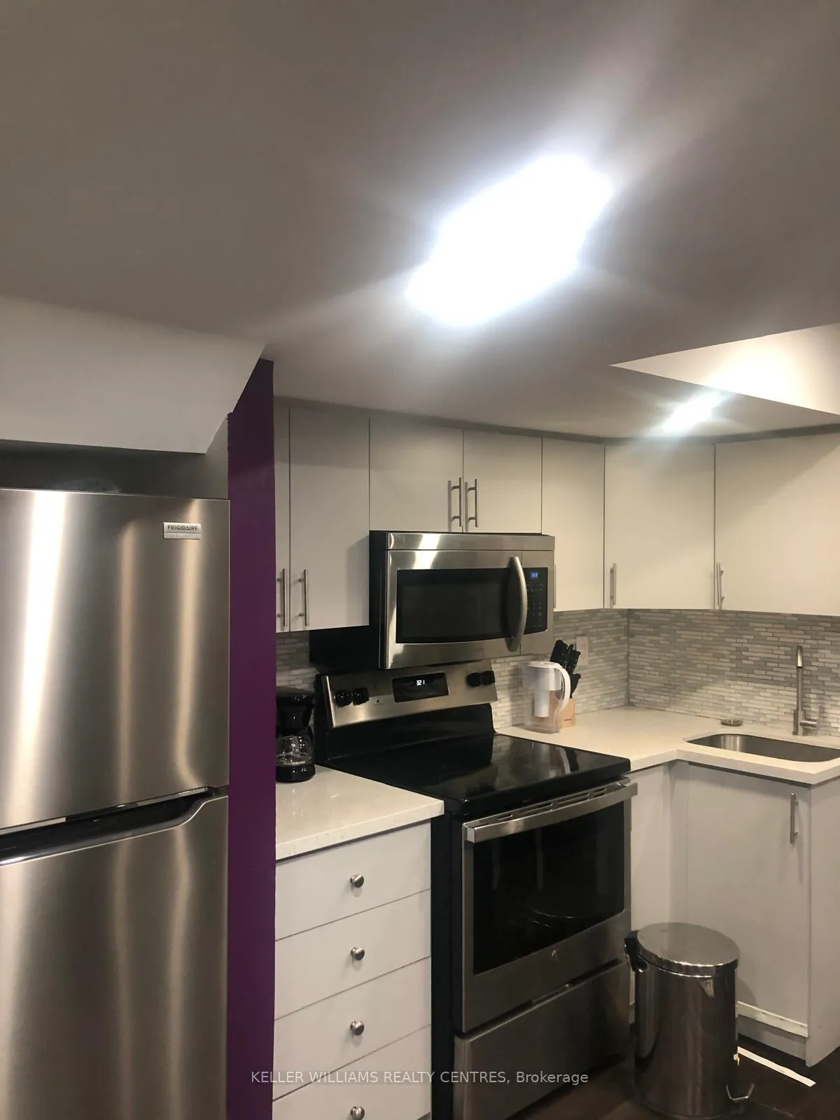 Photo 6 of 24 Hoxton Road E, Brampton, Northwest Brampton — HOMEH