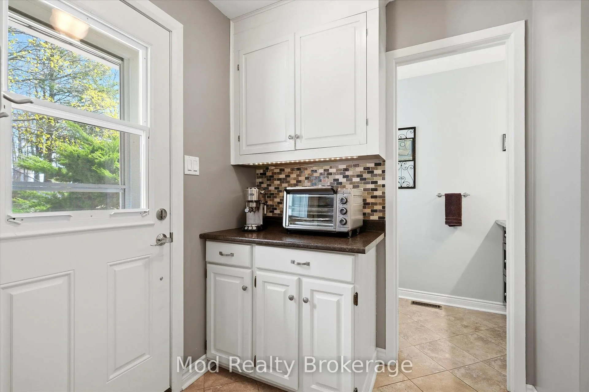 Photo 16 of 3070 Northview Crescent, Burlington, Palmer — HOMEH