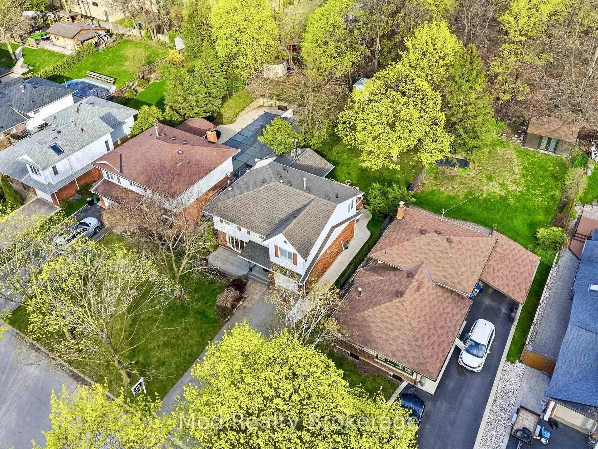 Photo 37 of 3070 Northview Crescent, Burlington, Palmer — HOMEH
