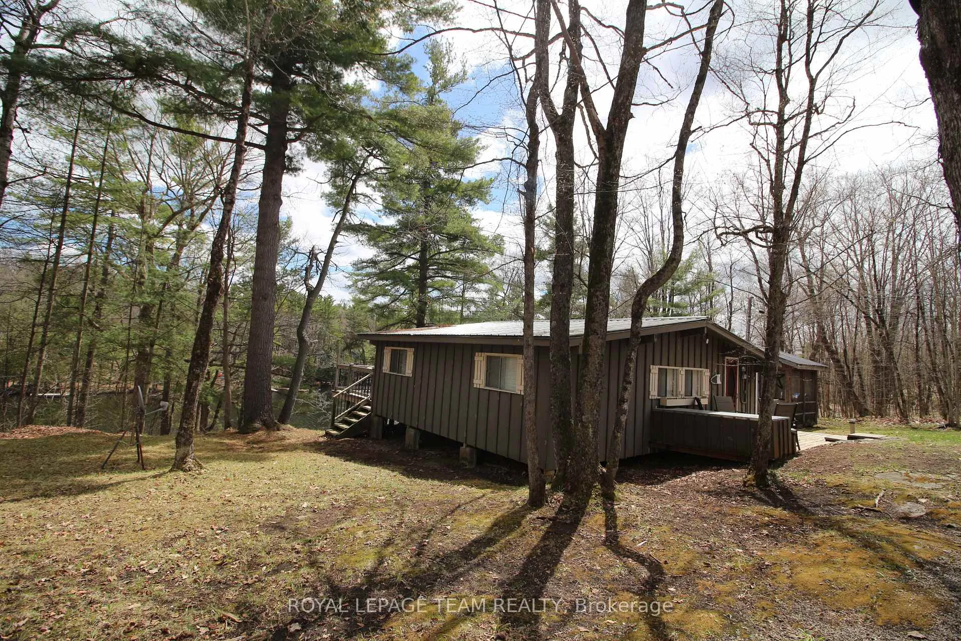 Photo 8 of 315 Silvery Lane, Tay Valley, Bathurst/Burgess & Sherbrooke (South Sherbrooke) Twp — HOMEH
