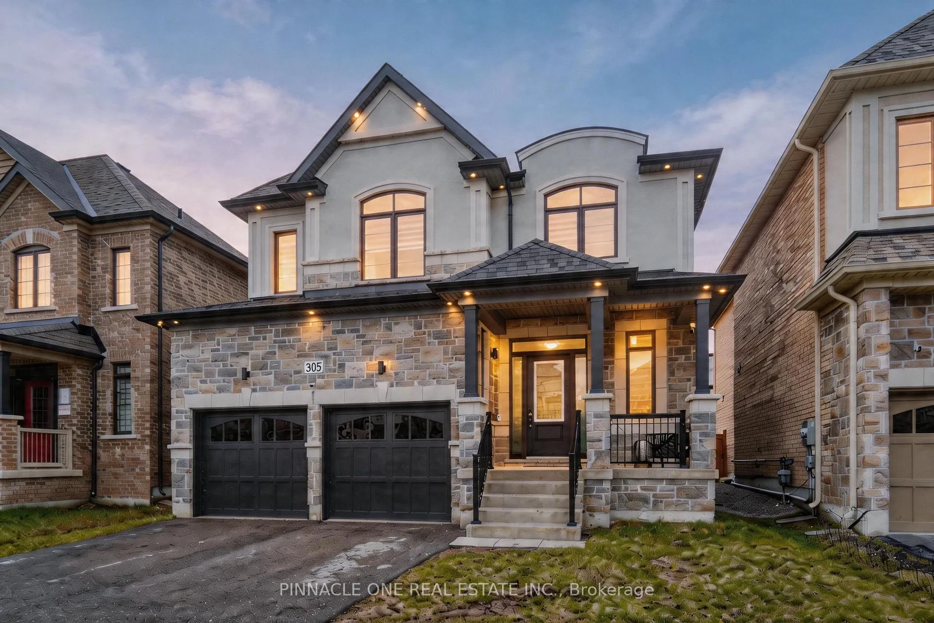 Photo 2 of 305 Danny Wheeler Boulevard, Georgina, Keswick North — HOMEH