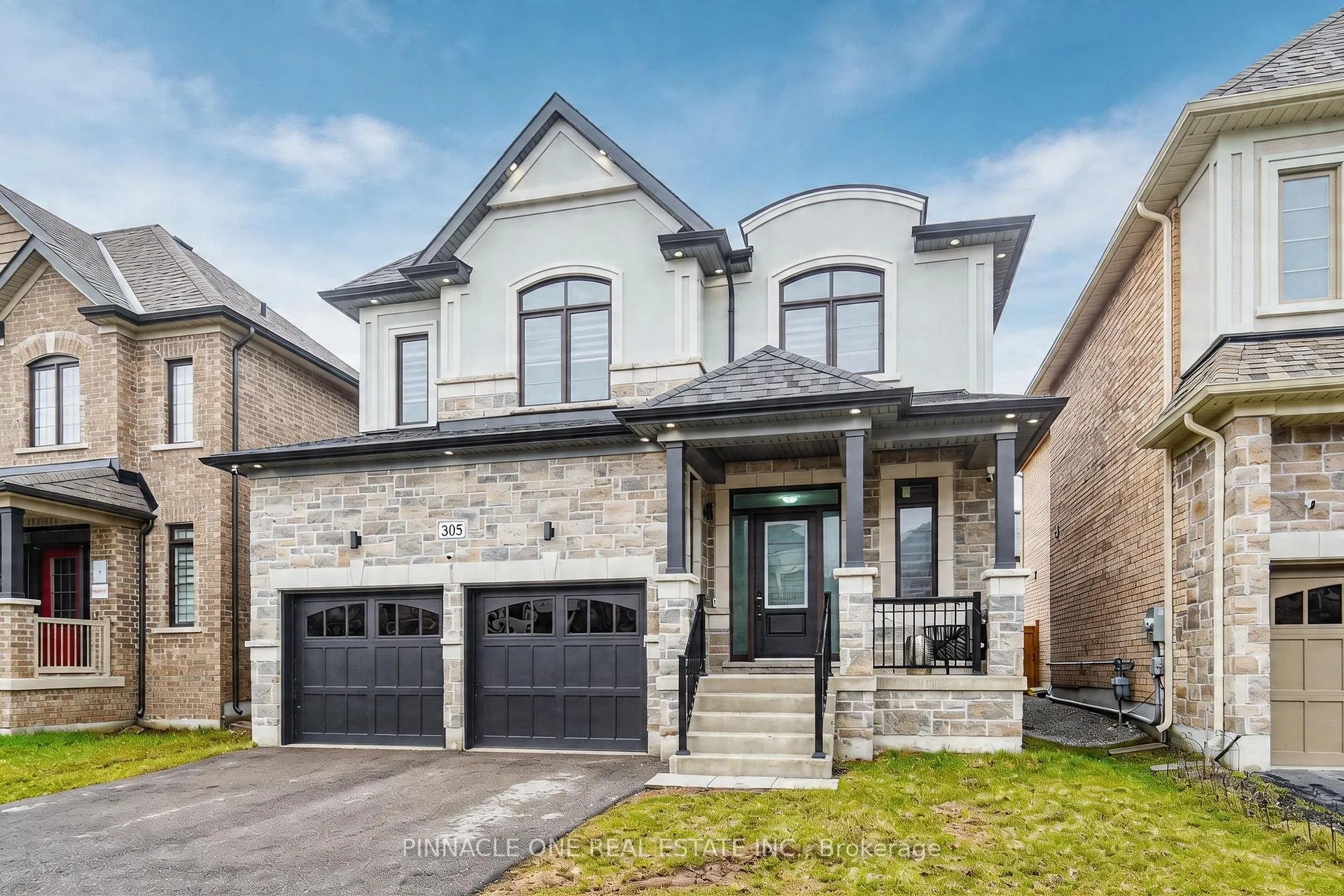 Photo 3 of 305 Danny Wheeler Boulevard, Georgina, Keswick North — HOMEH