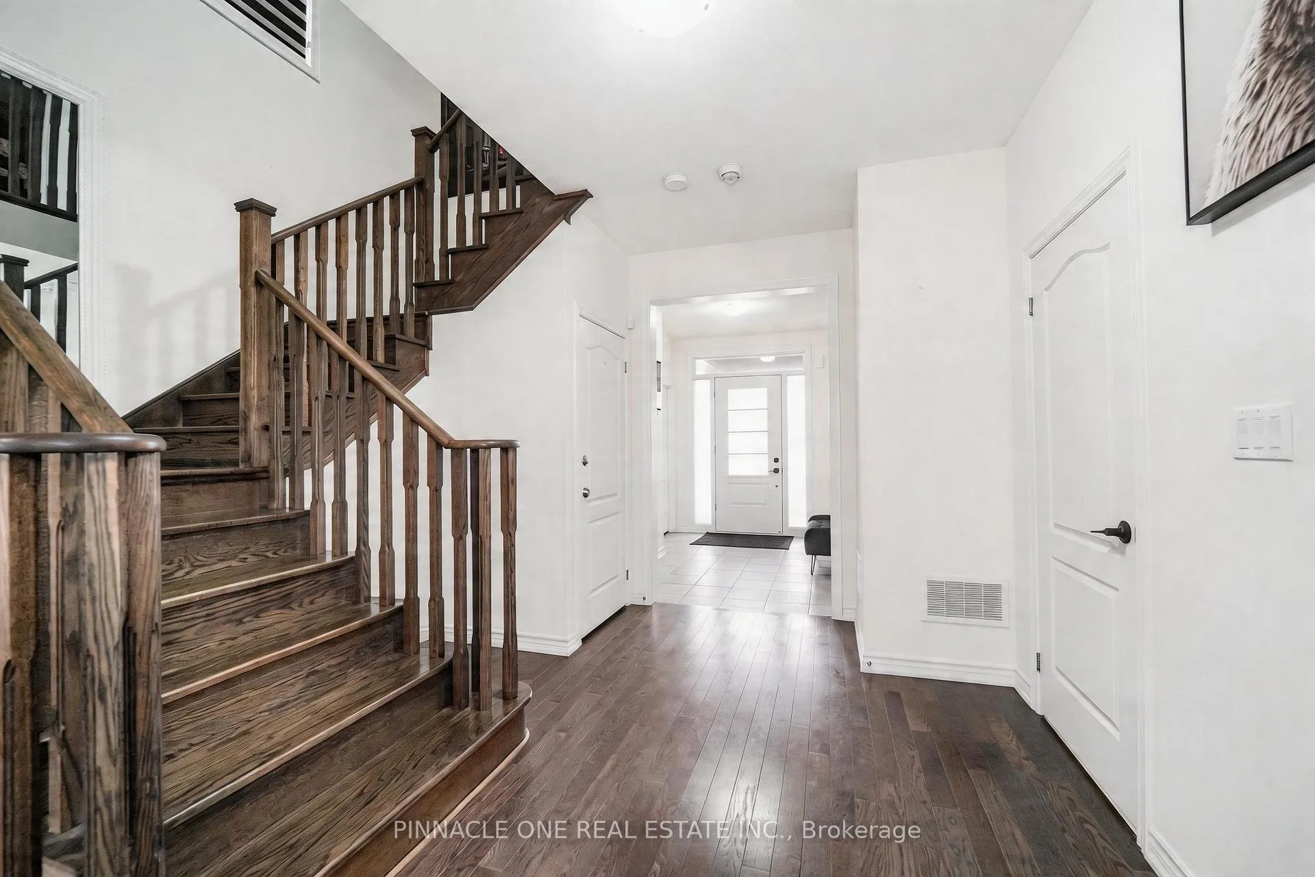 Photo 18 of 305 Danny Wheeler Boulevard, Georgina, Keswick North — HOMEH