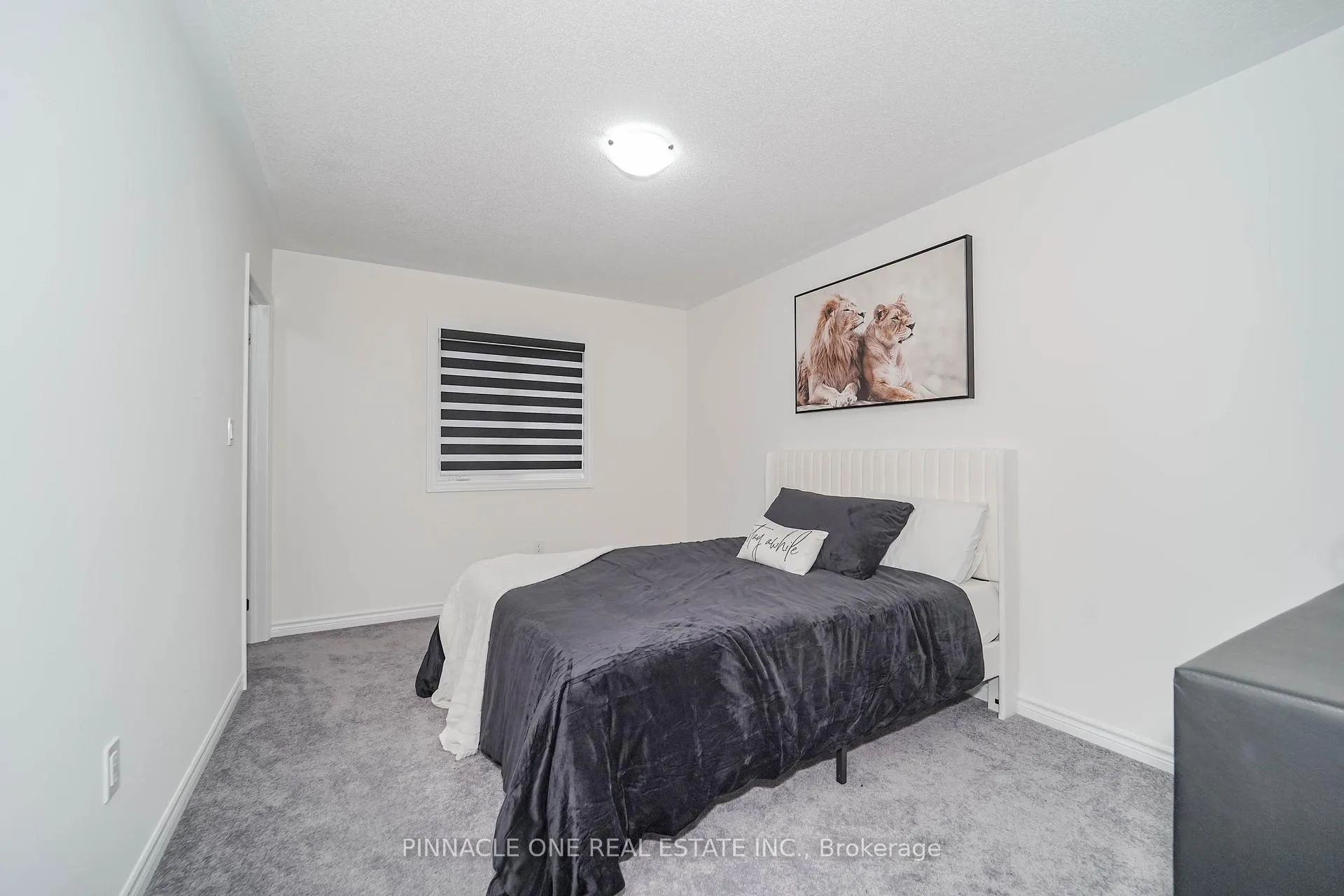 Photo 32 of 305 Danny Wheeler Boulevard, Georgina, Keswick North — HOMEH