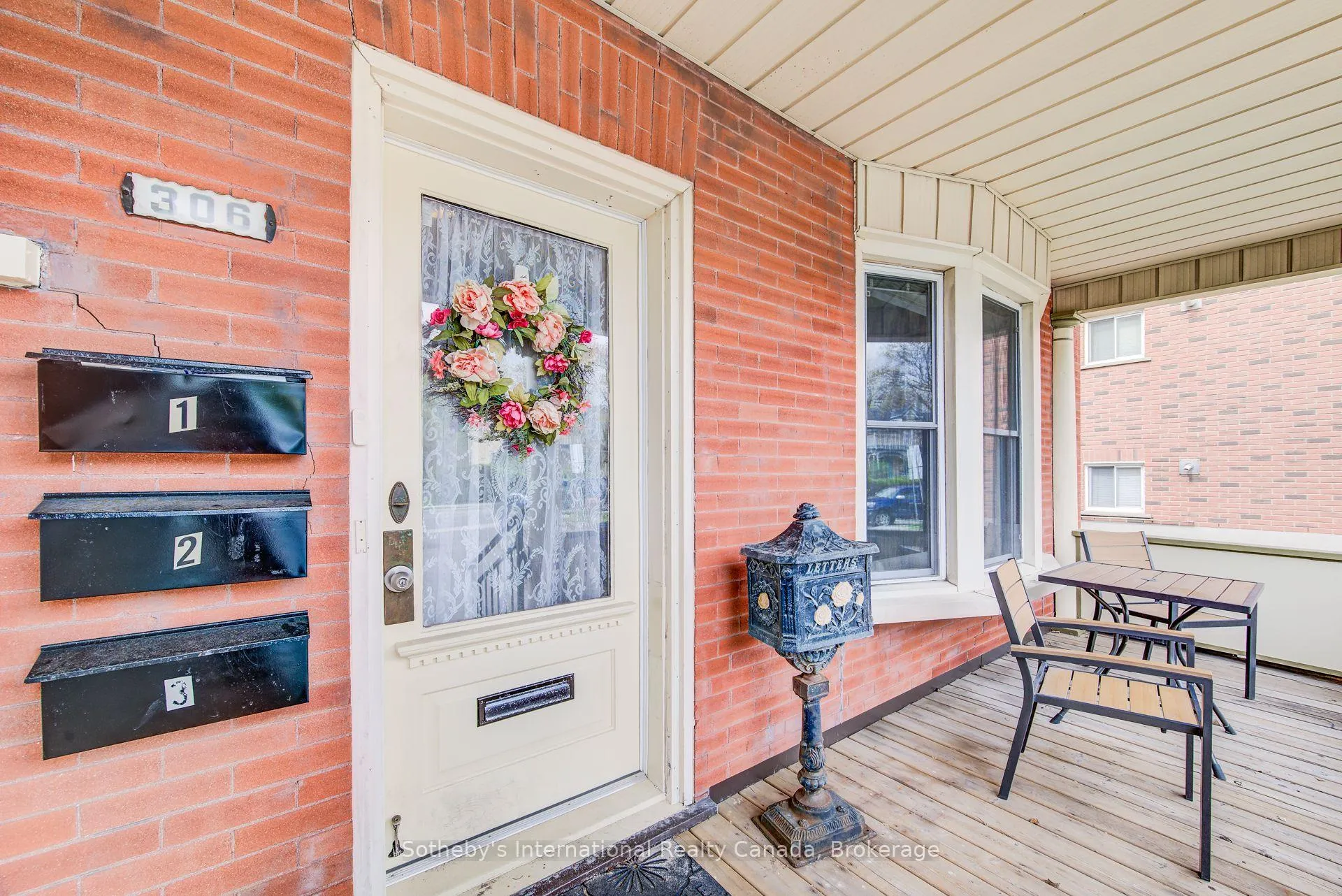 Photo 7 of 306 Guelph Street, Kitchener — HOMEH