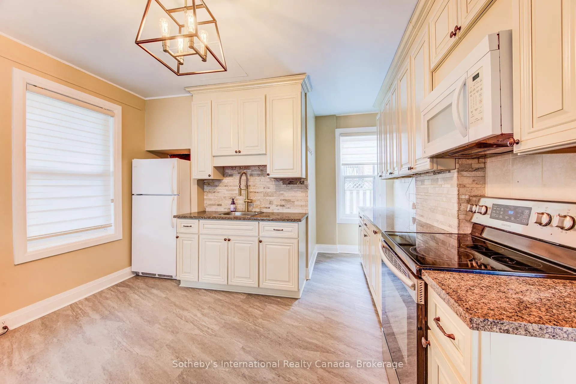 Photo 21 of 306 Guelph Street, Kitchener — HOMEH