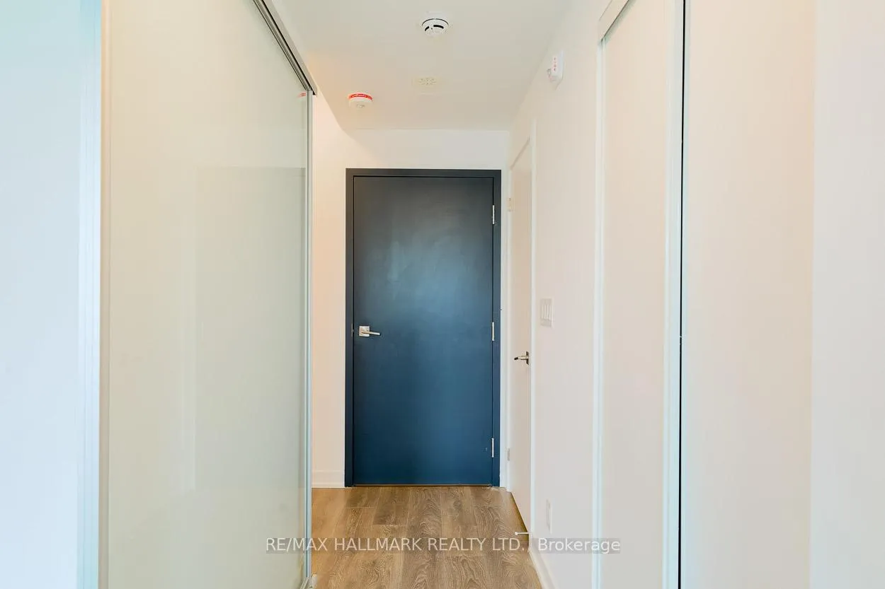 Photo 4 of Unit 5, 1475 O'Connor Drive, Toronto, O'Connor-Parkview — HOMEH
