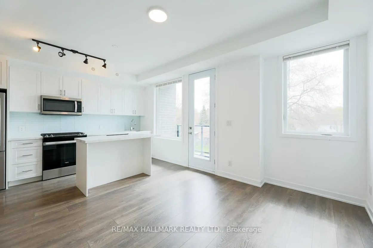 Photo 6 of Unit 5, 1475 O'Connor Drive, Toronto, O'Connor-Parkview — HOMEH