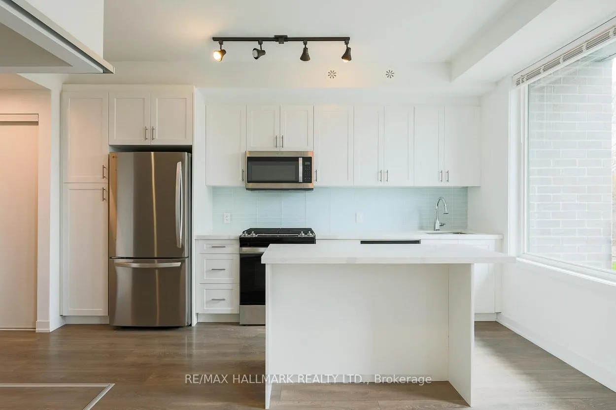 Photo 8 of Unit 5, 1475 O'Connor Drive, Toronto, O'Connor-Parkview — HOMEH