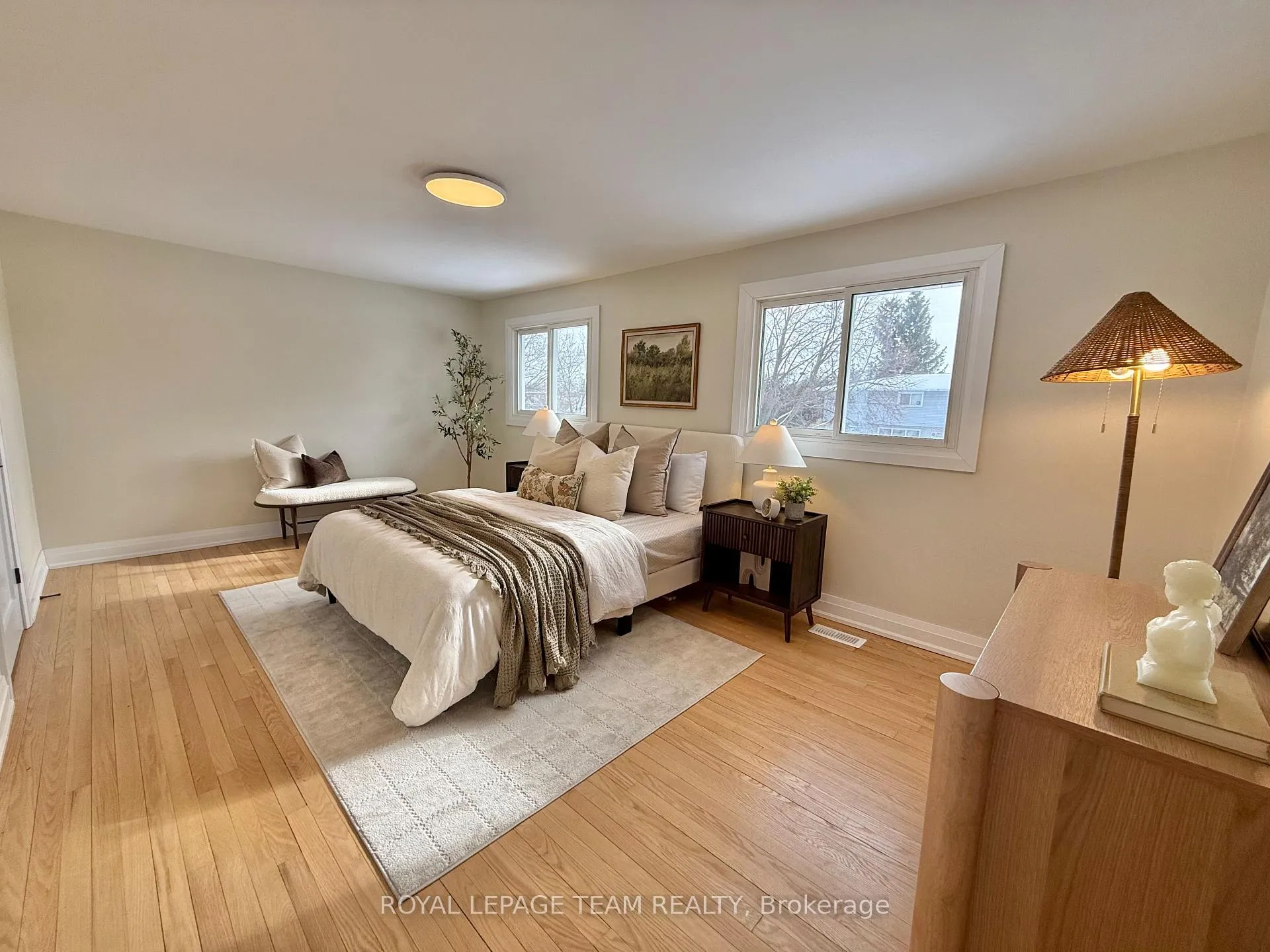 Photo 12 of 973 Eiffel Avenue, Ottawa, Carleton Square — HOMEH