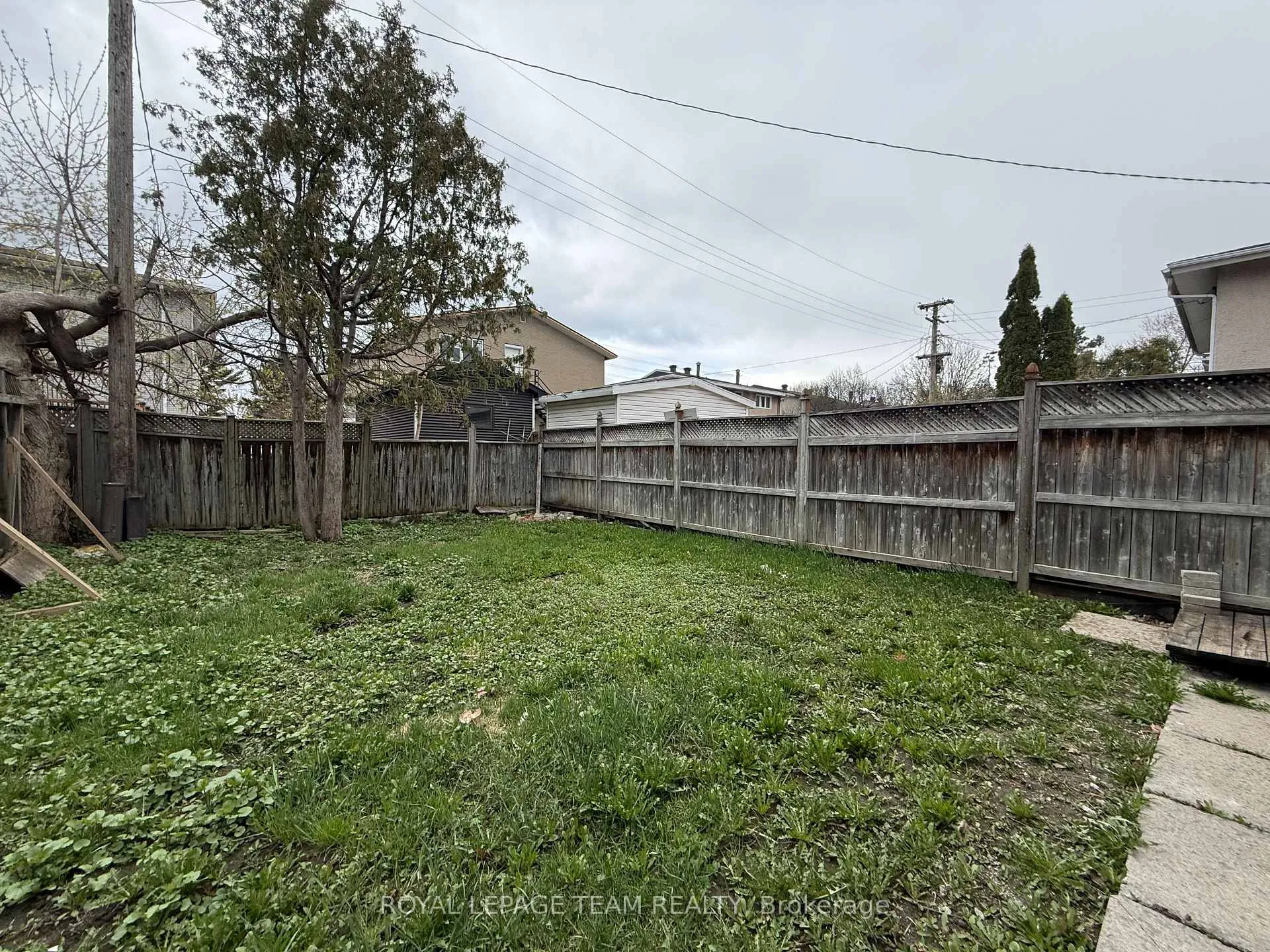 Photo 18 of 973 Eiffel Avenue, Ottawa, Carleton Square — HOMEH