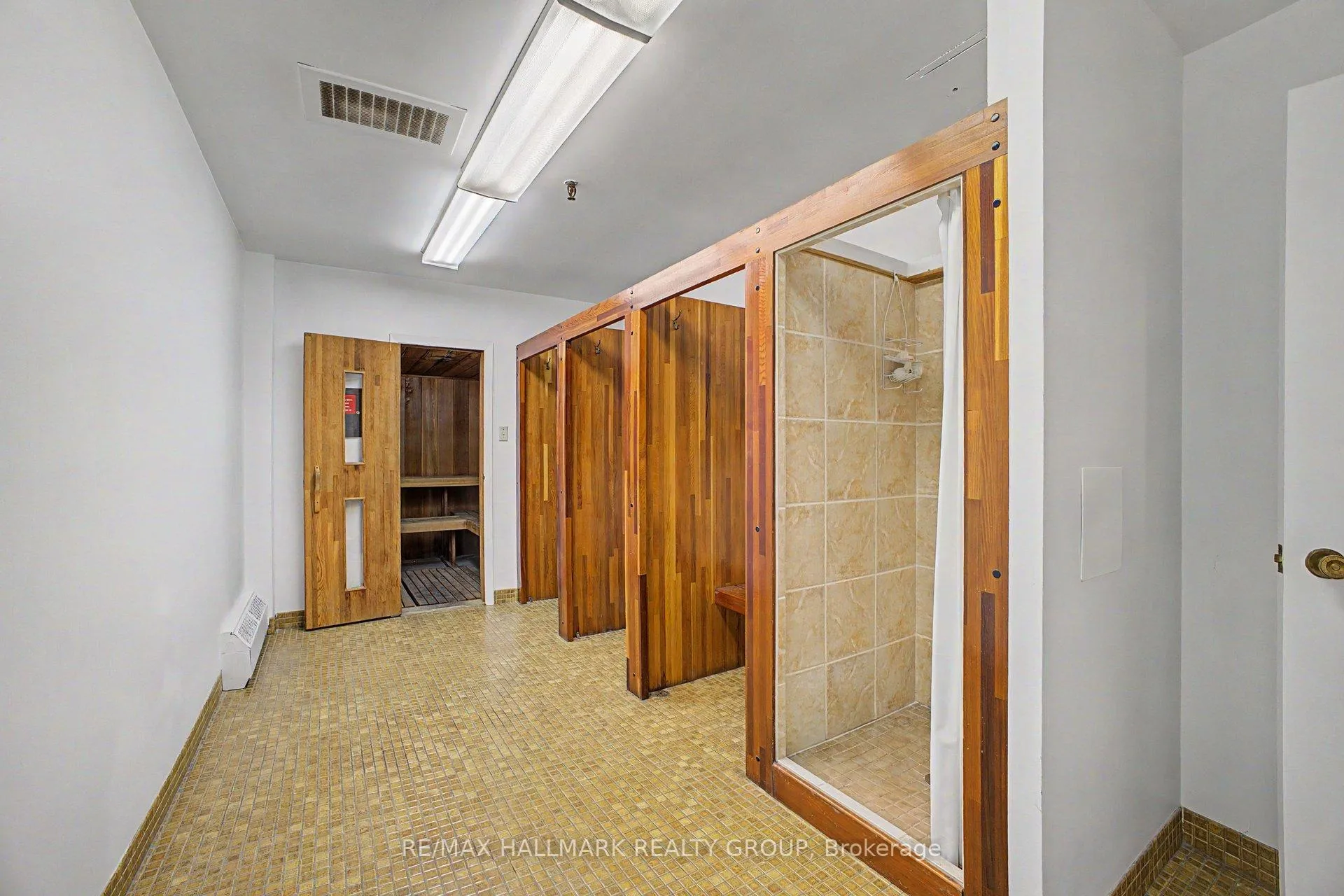 Photo 27 of Unit 405, 373 Laurier Avenue E, Ottawa, Sandy Hill — HOMEH